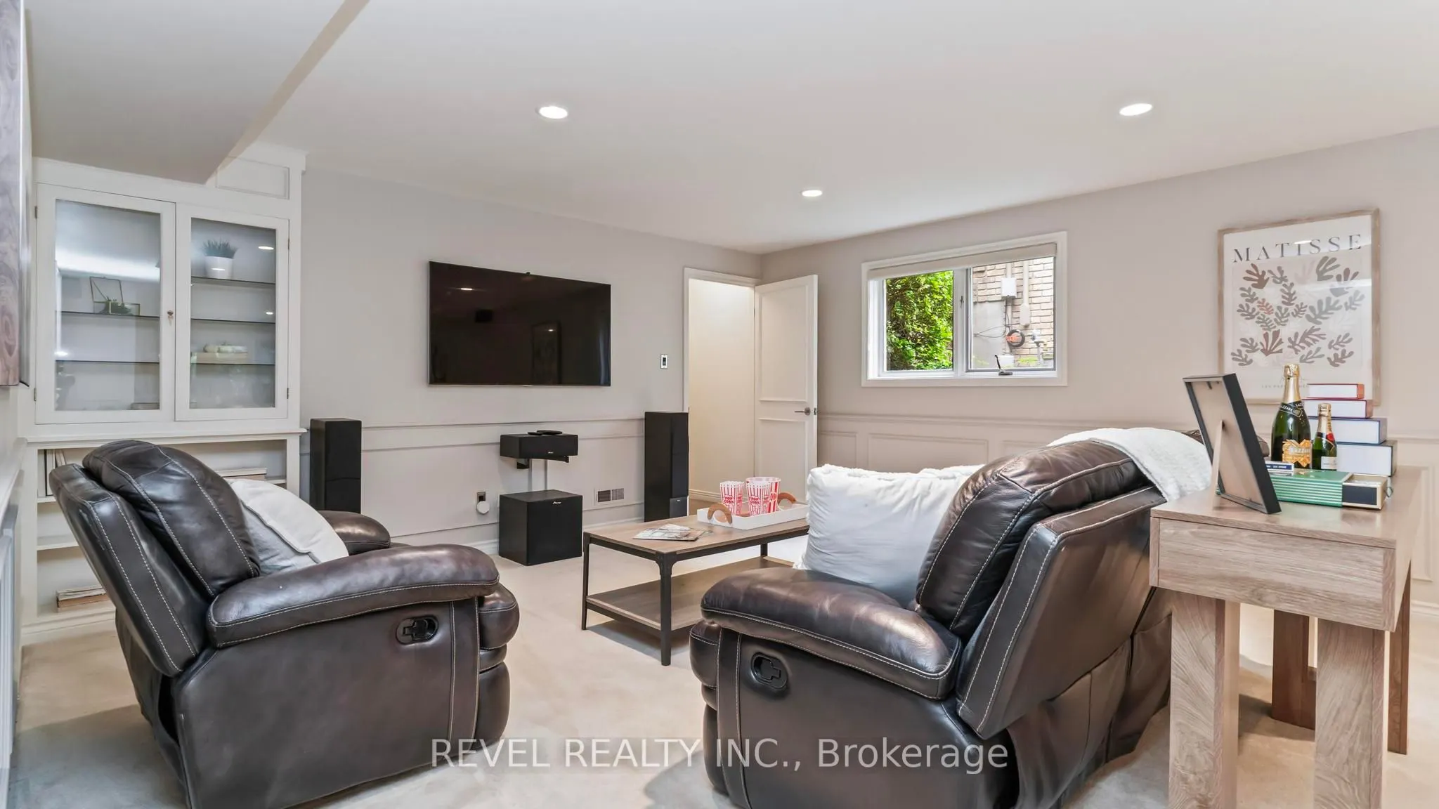 76 Tallwood Circle