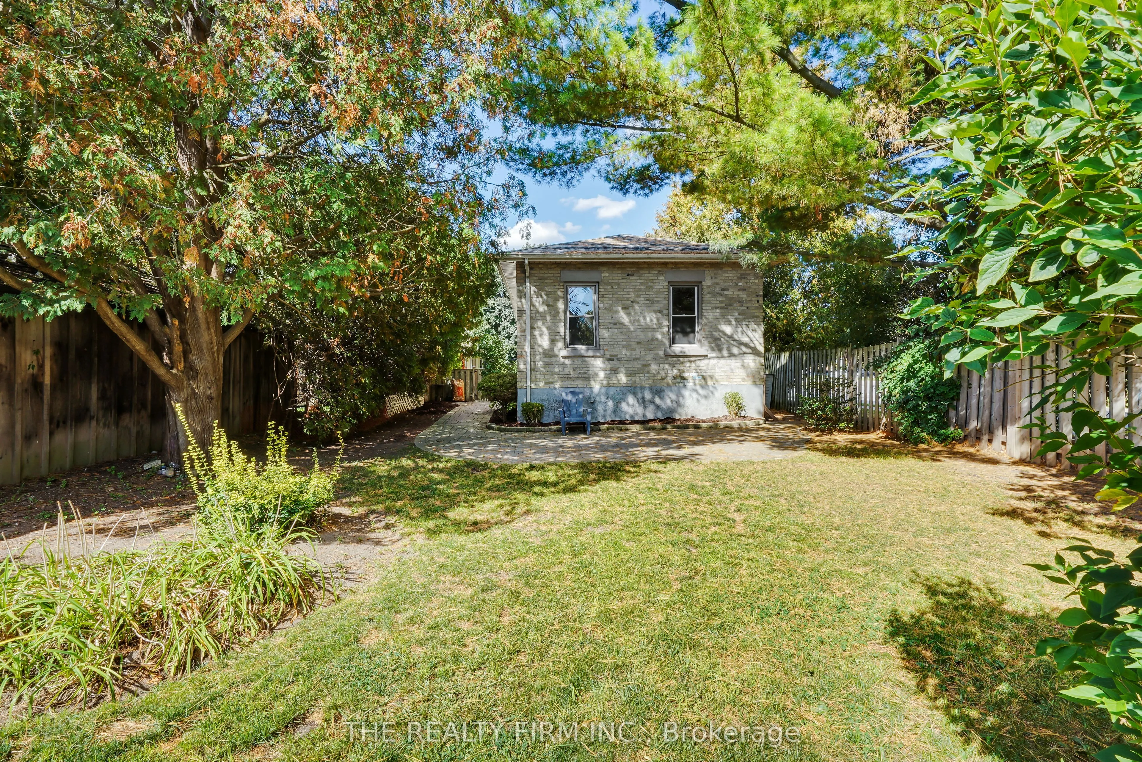230 EDINBURGH Street