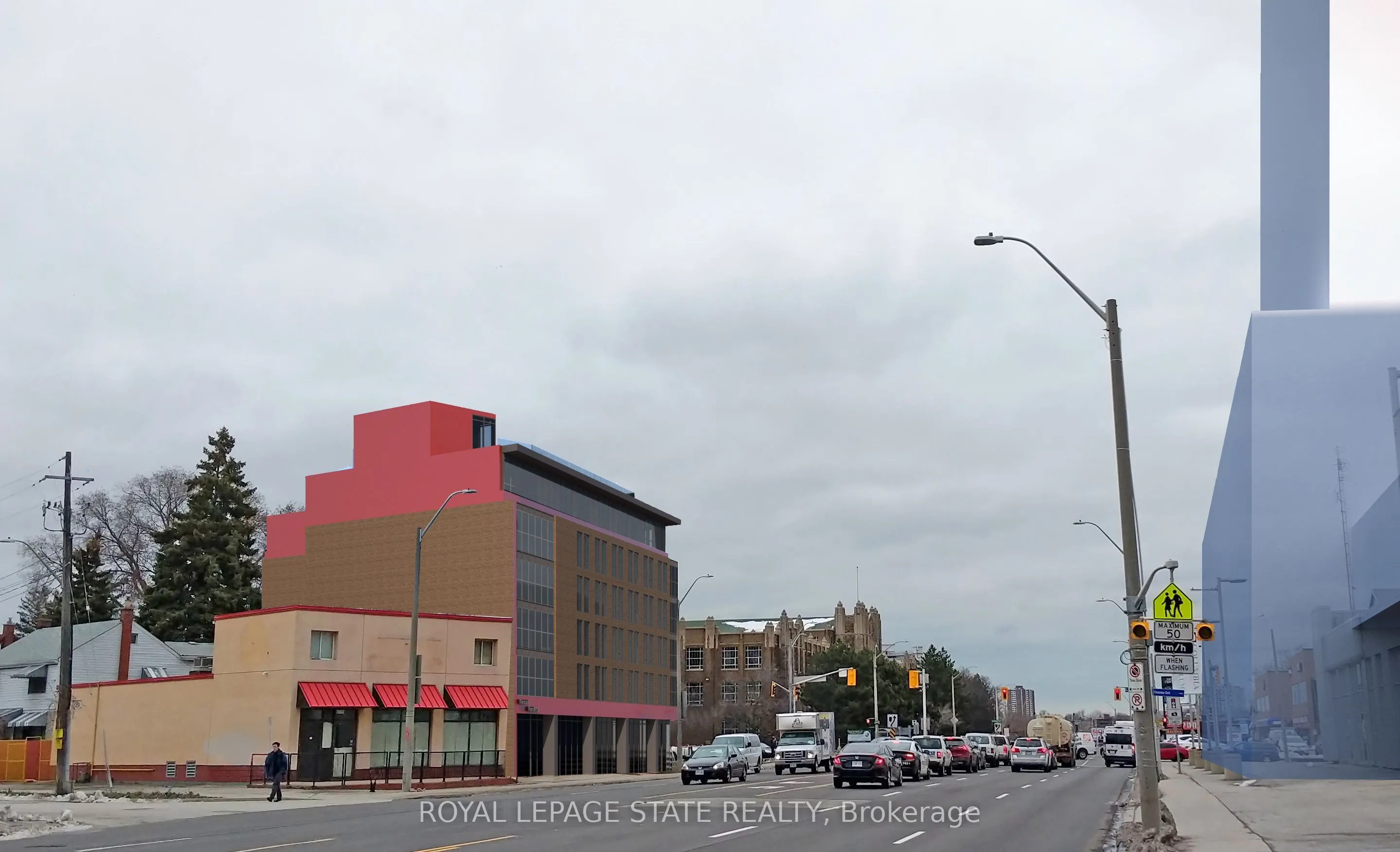 906 Main Street W