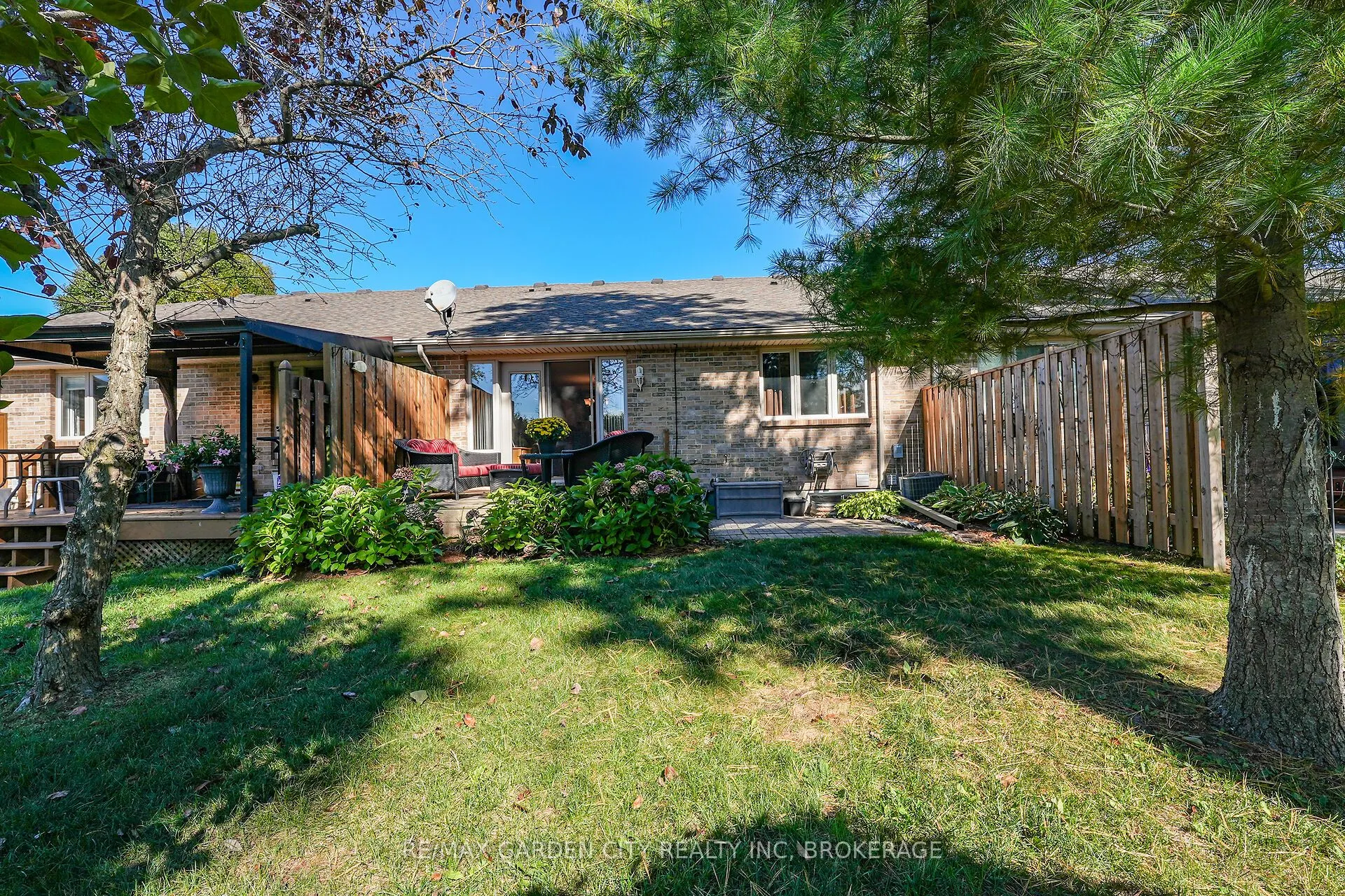 176 Beckett Crescent