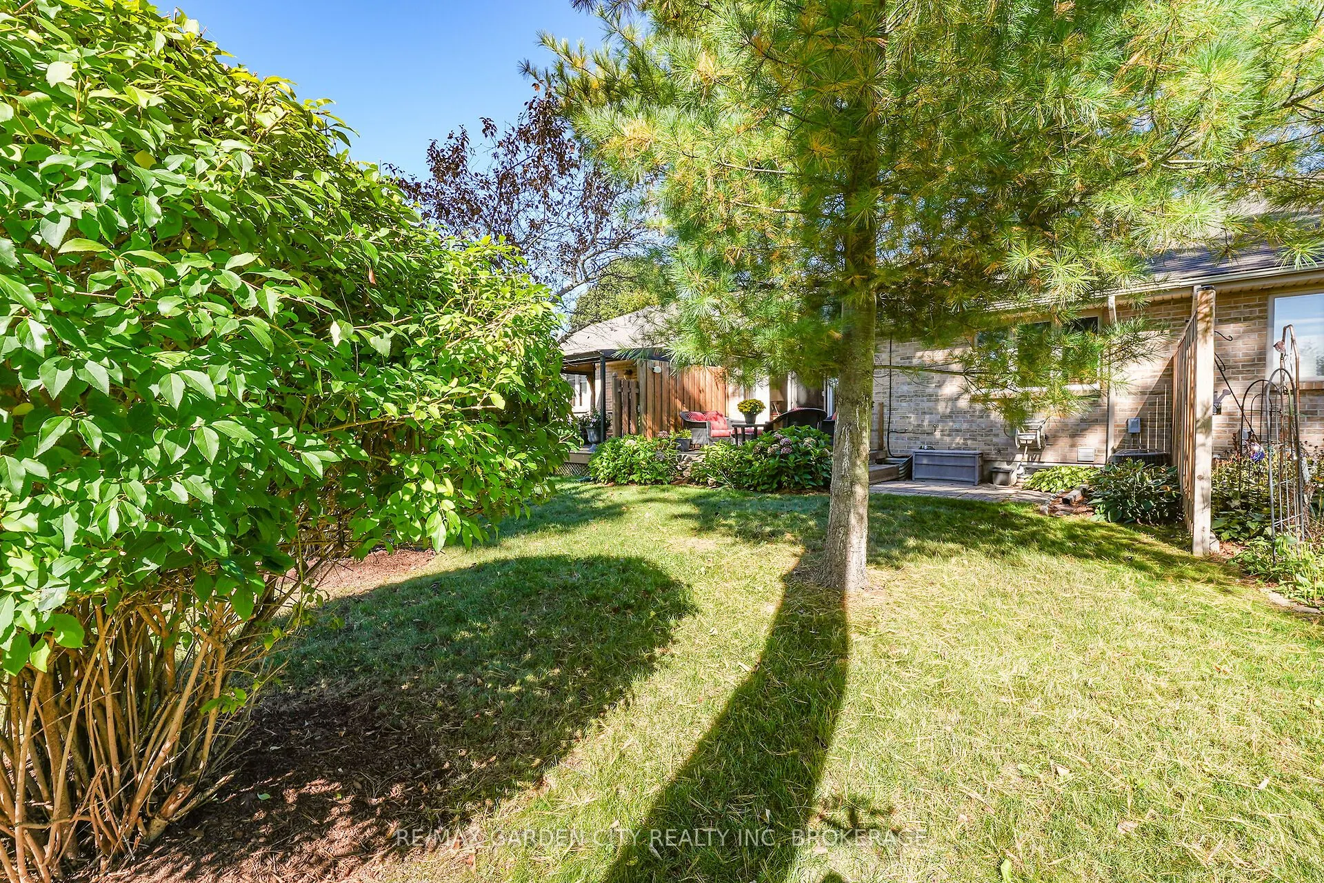 176 Beckett Crescent