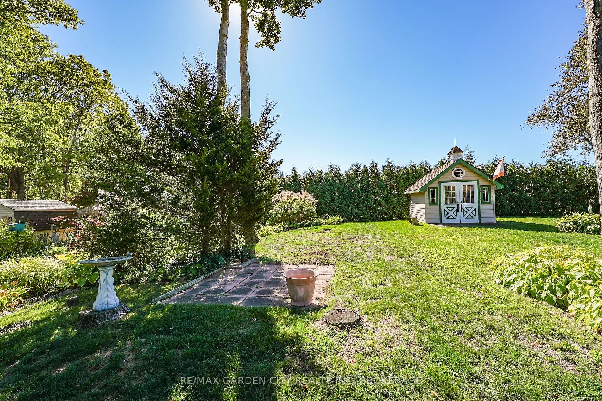 176 Beckett Crescent