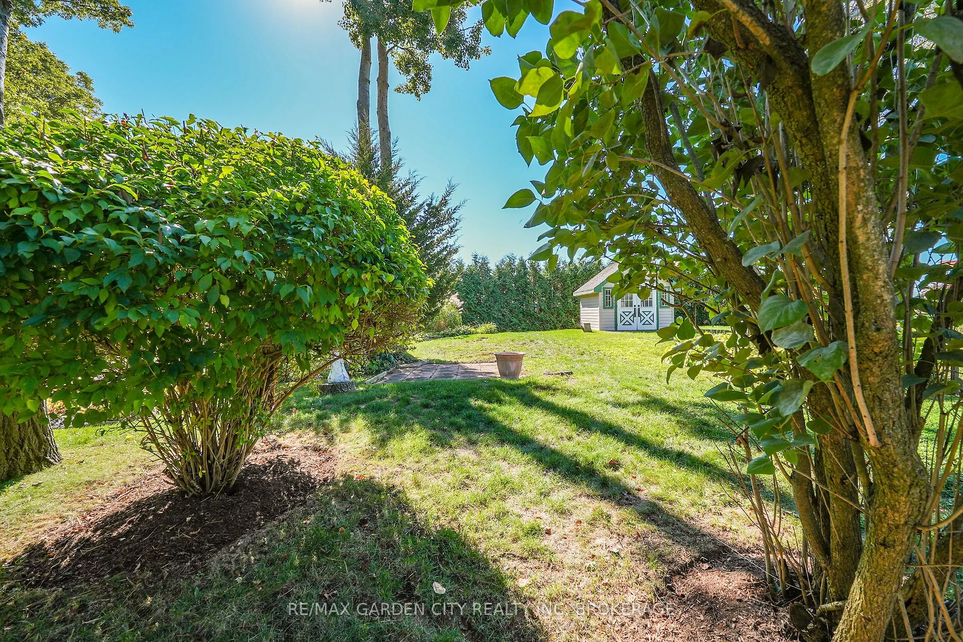 176 Beckett Crescent