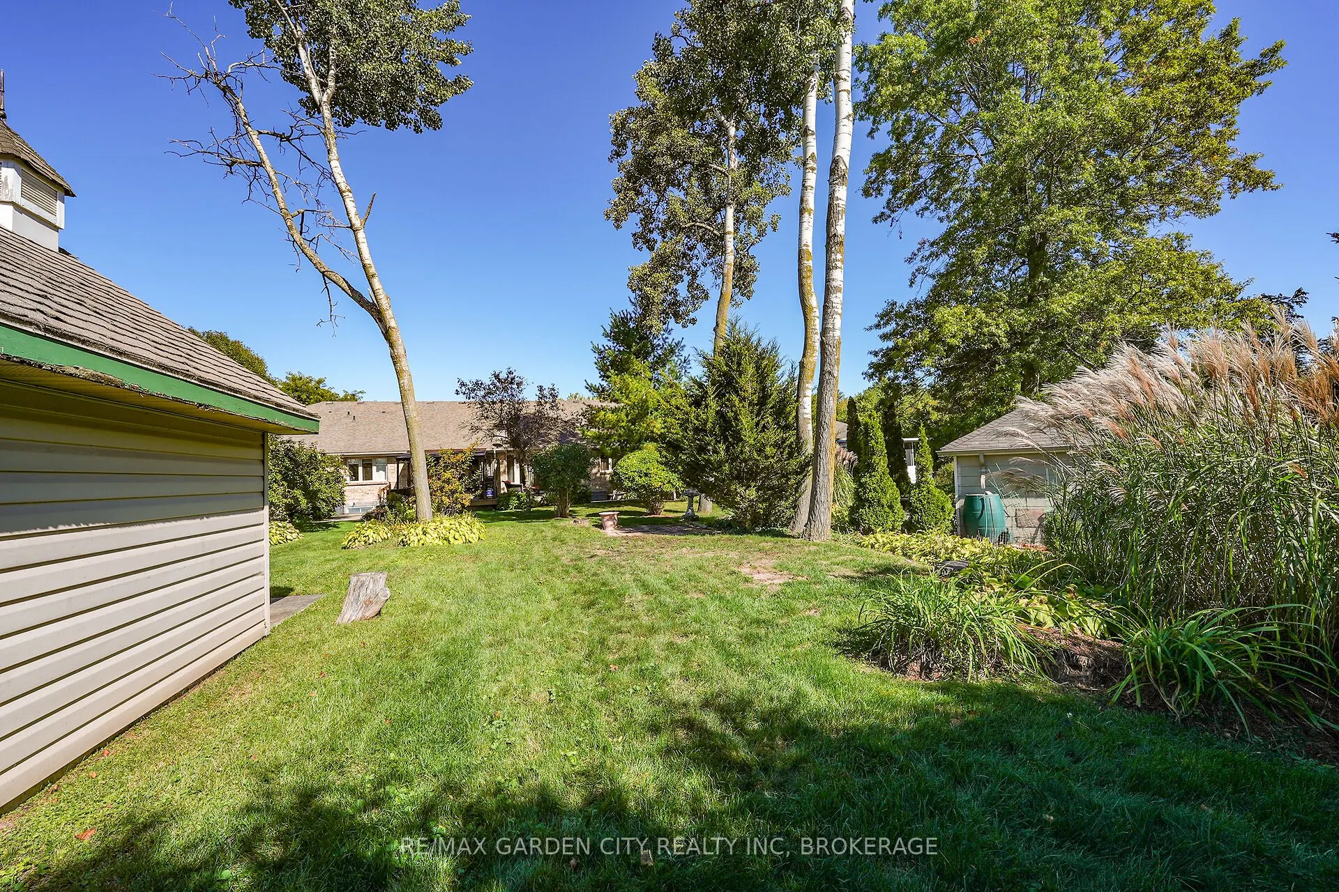 176 Beckett Crescent