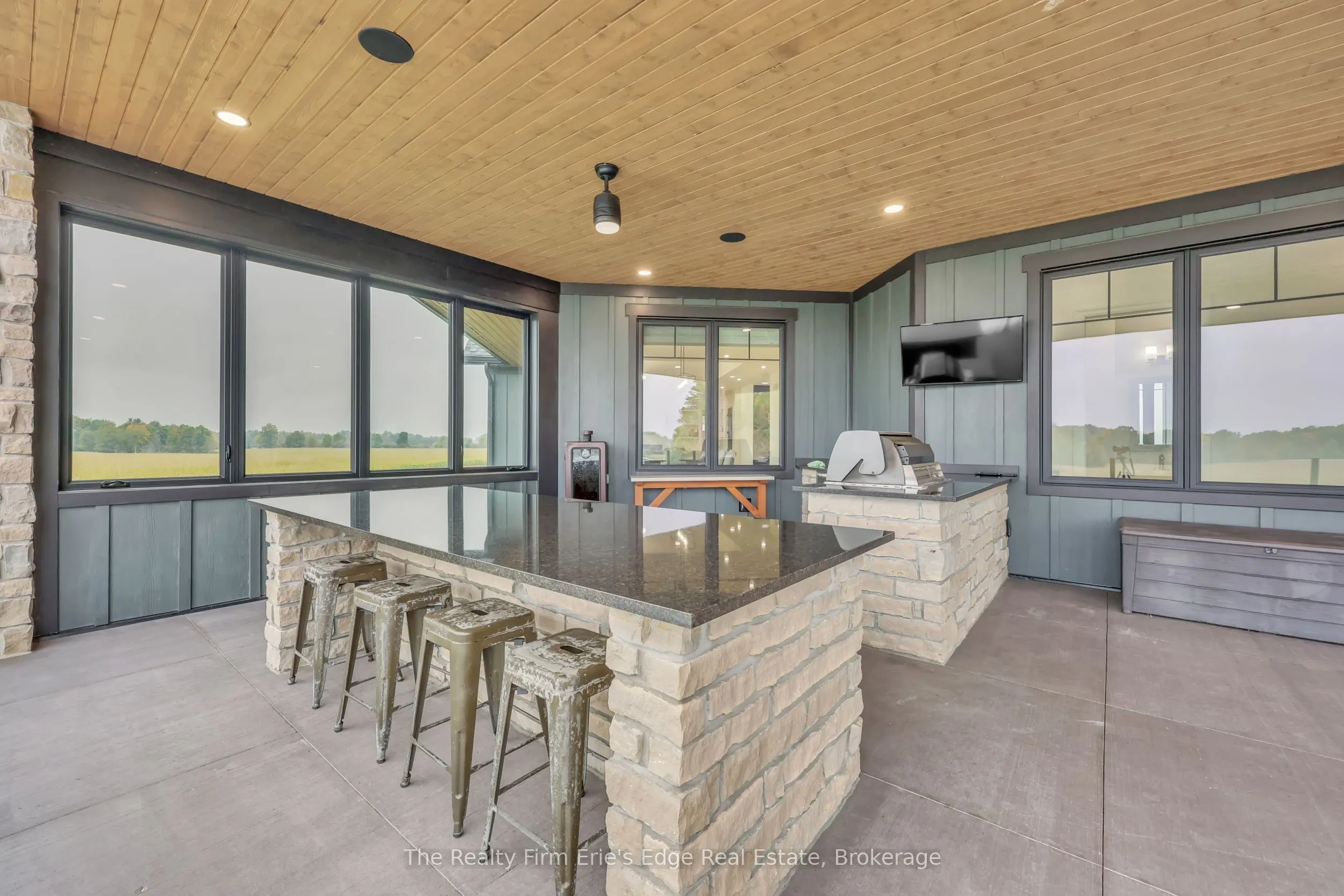 11450 Ridge Line