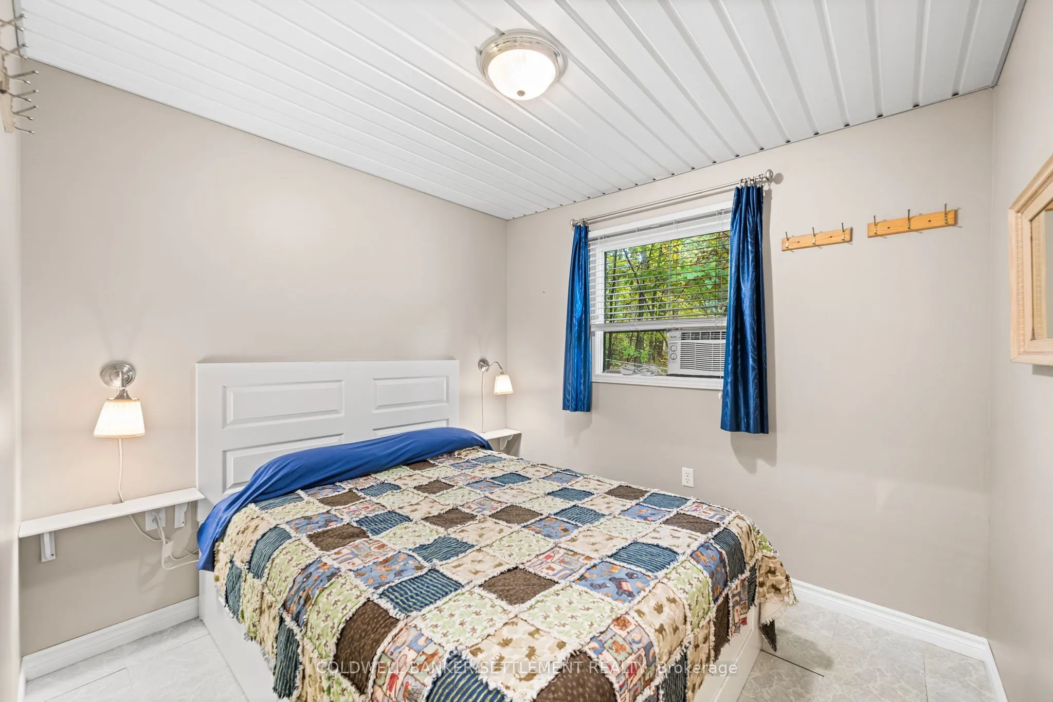 120 Upper Lake Lane