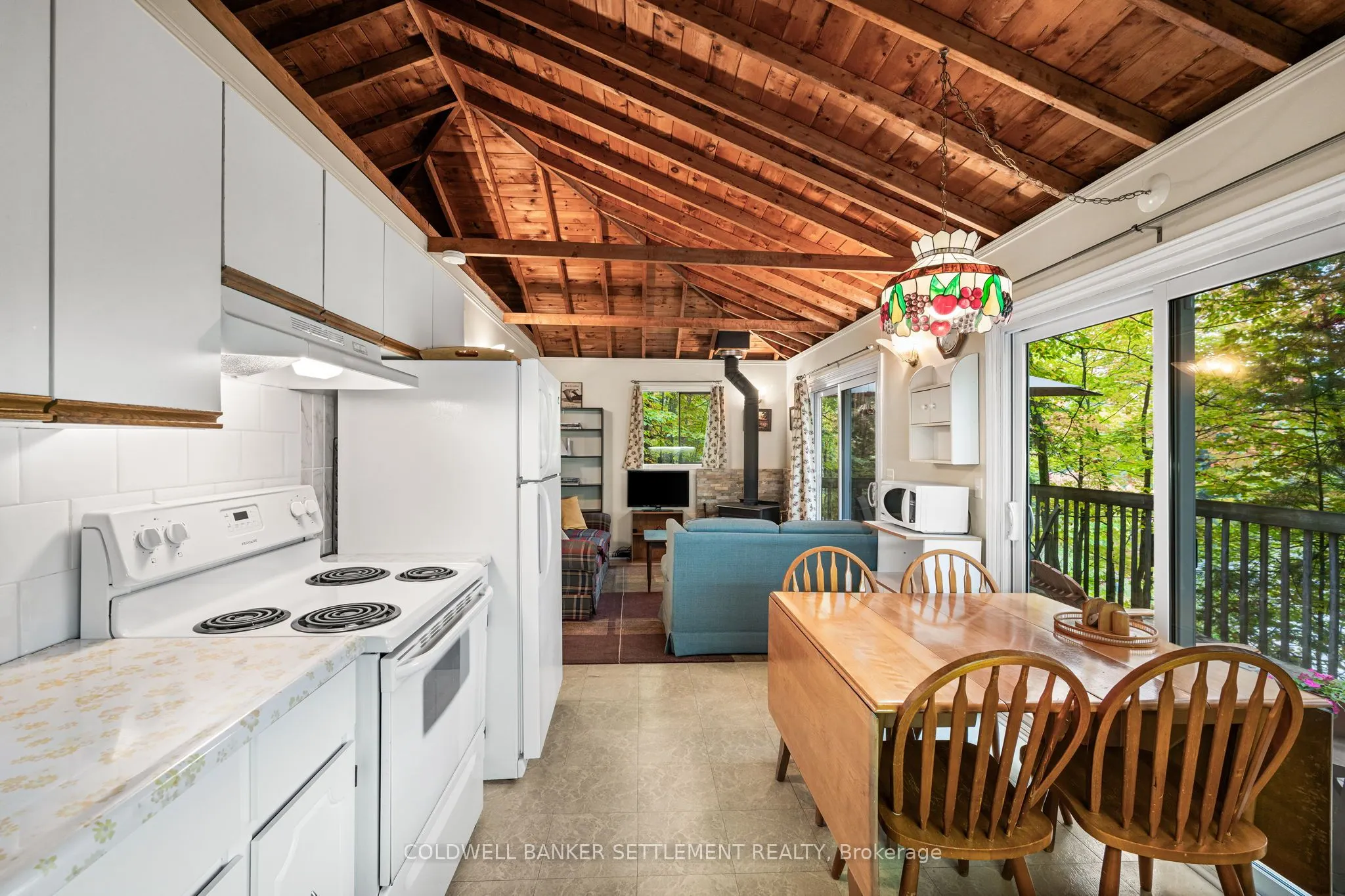 120 Upper Lake Lane