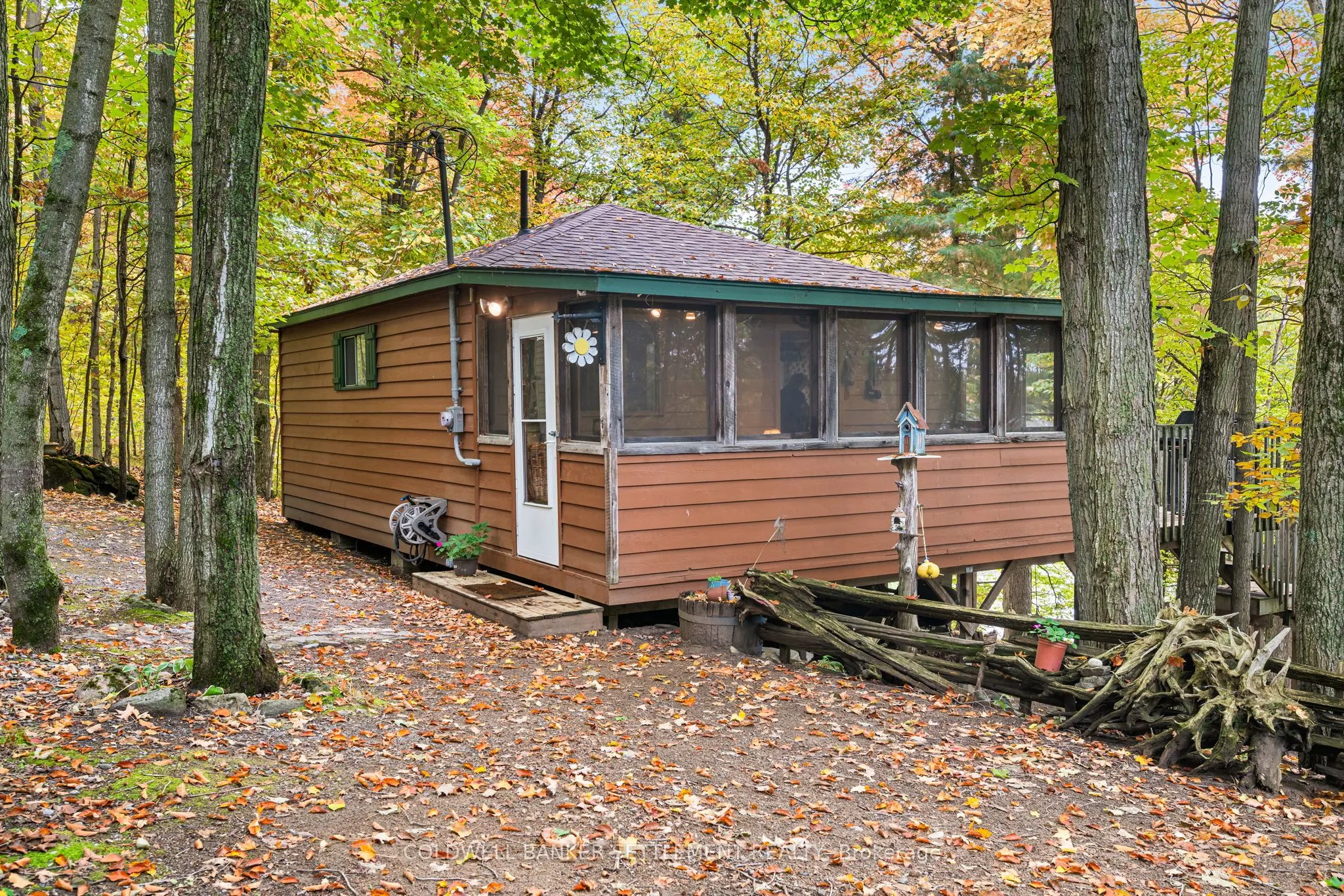 120 Upper Lake Lane