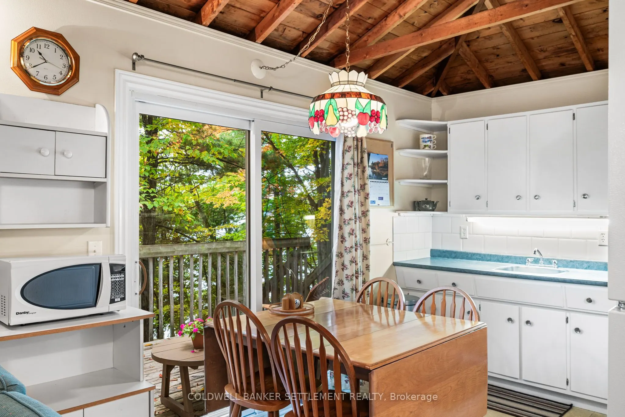 120 Upper Lake Lane