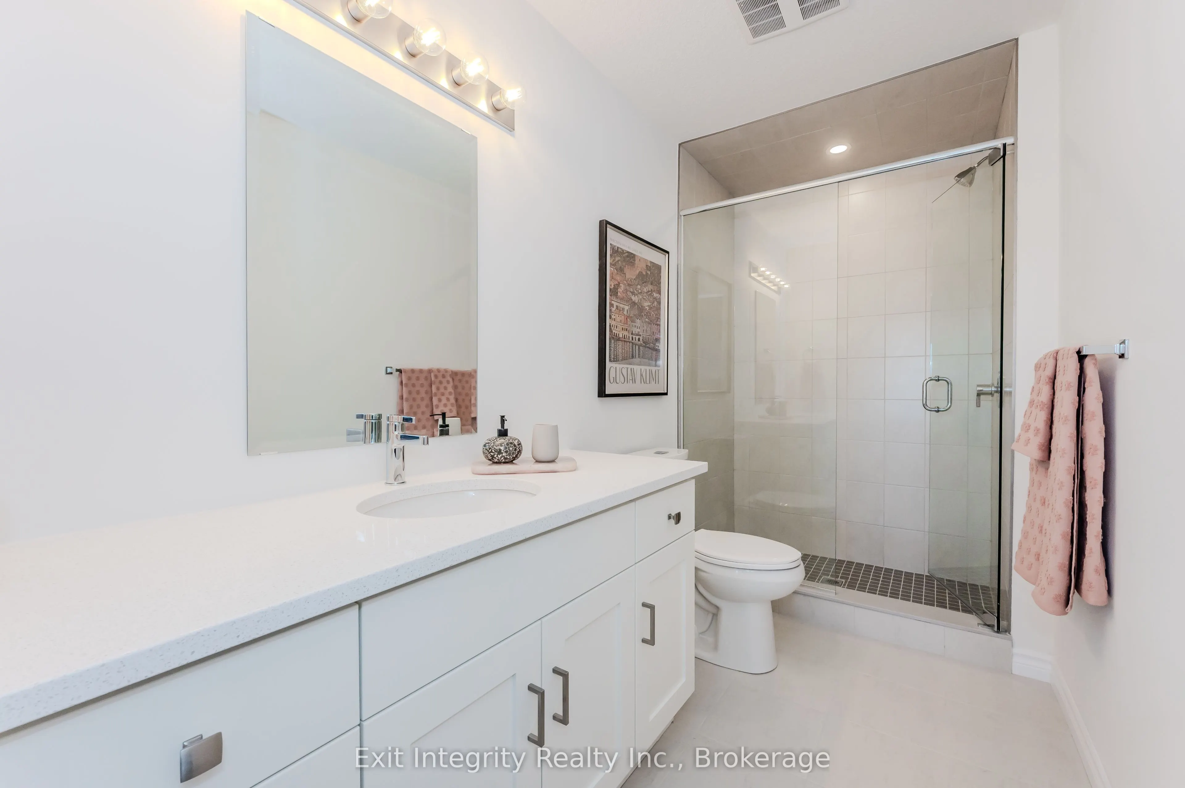 6 Lomond Lane, #3