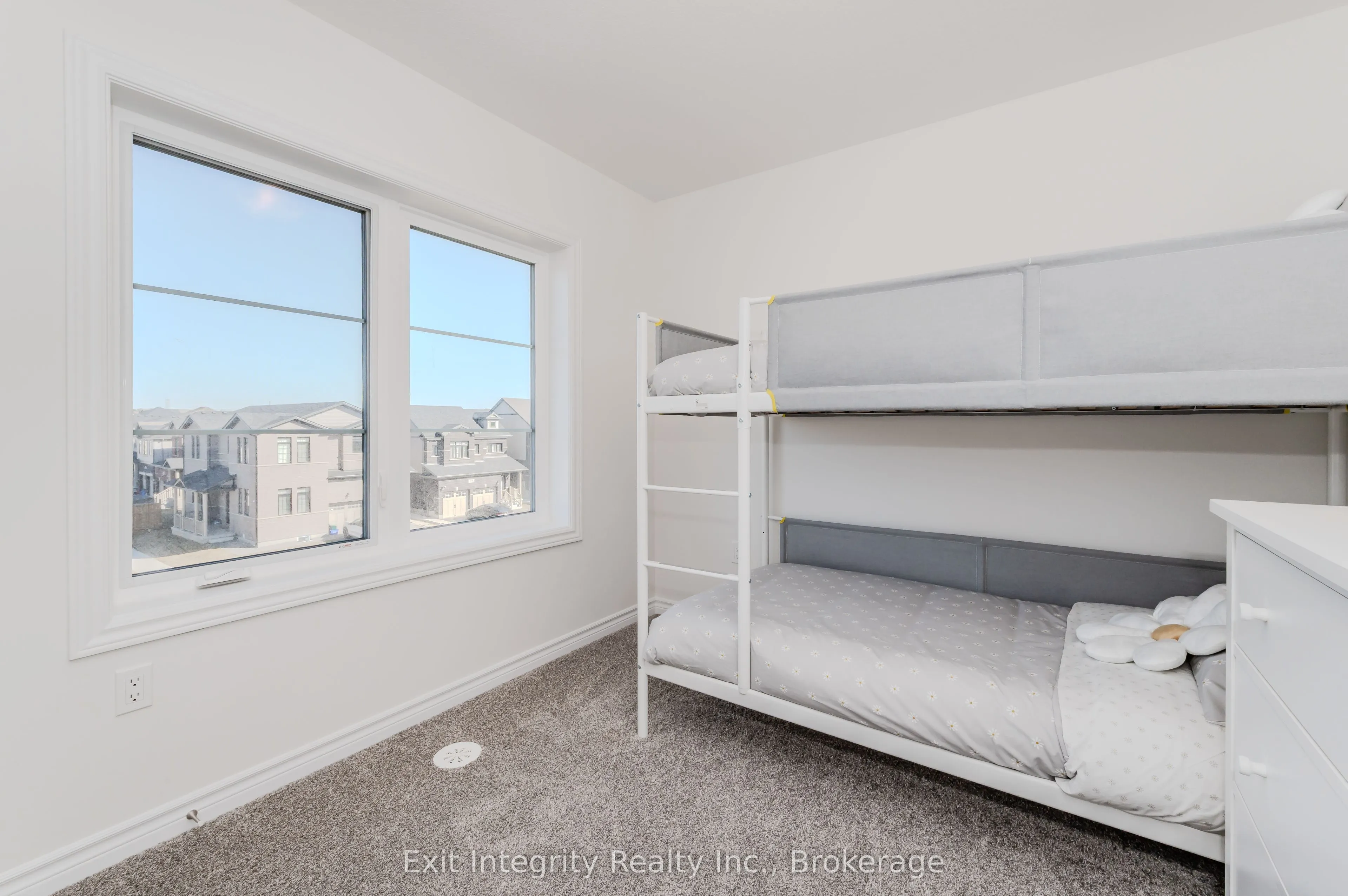 6 Lomond Lane, #3