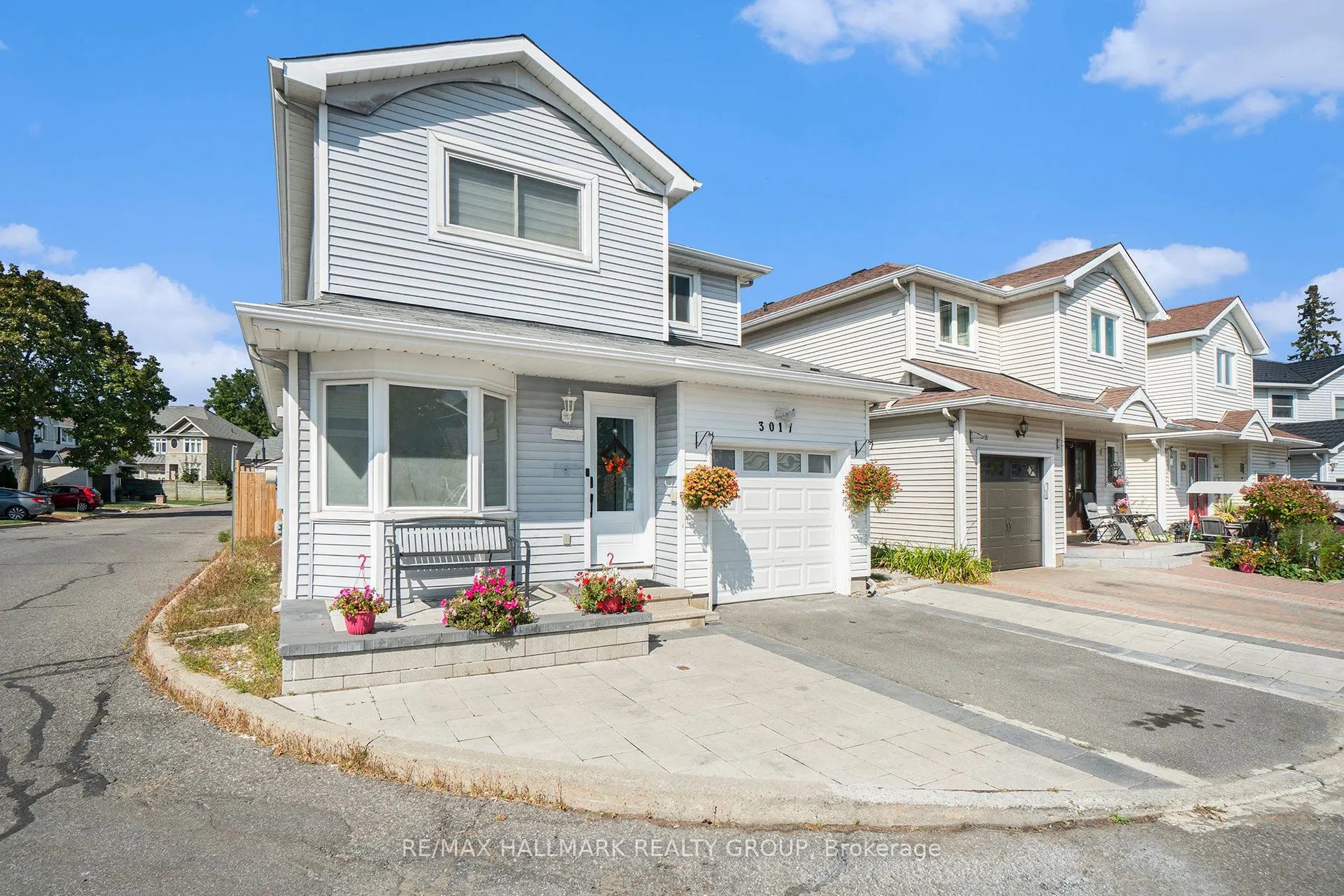 3017 Victoria Heights Crescent, #32