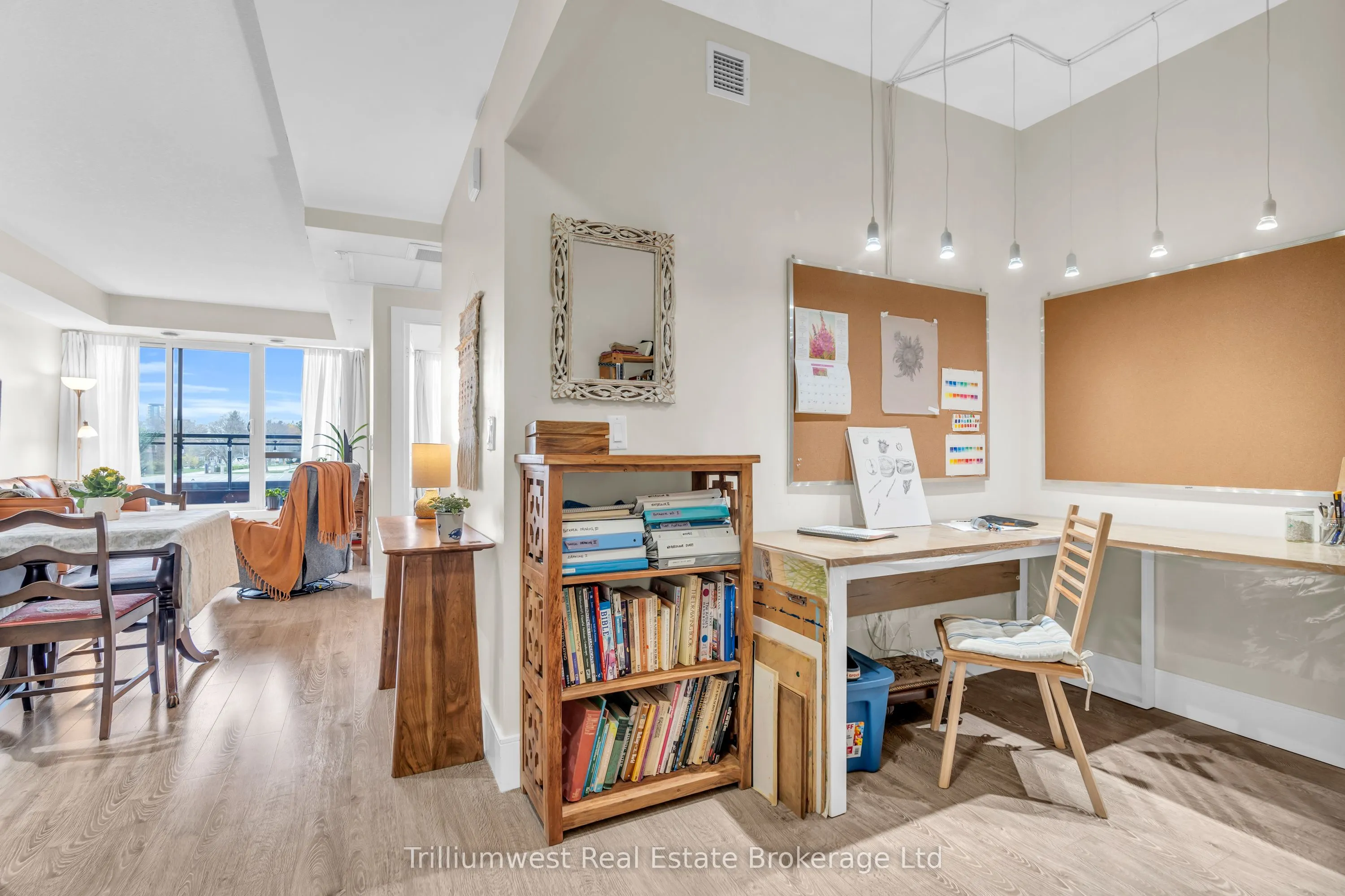155 St Leger Street, #412