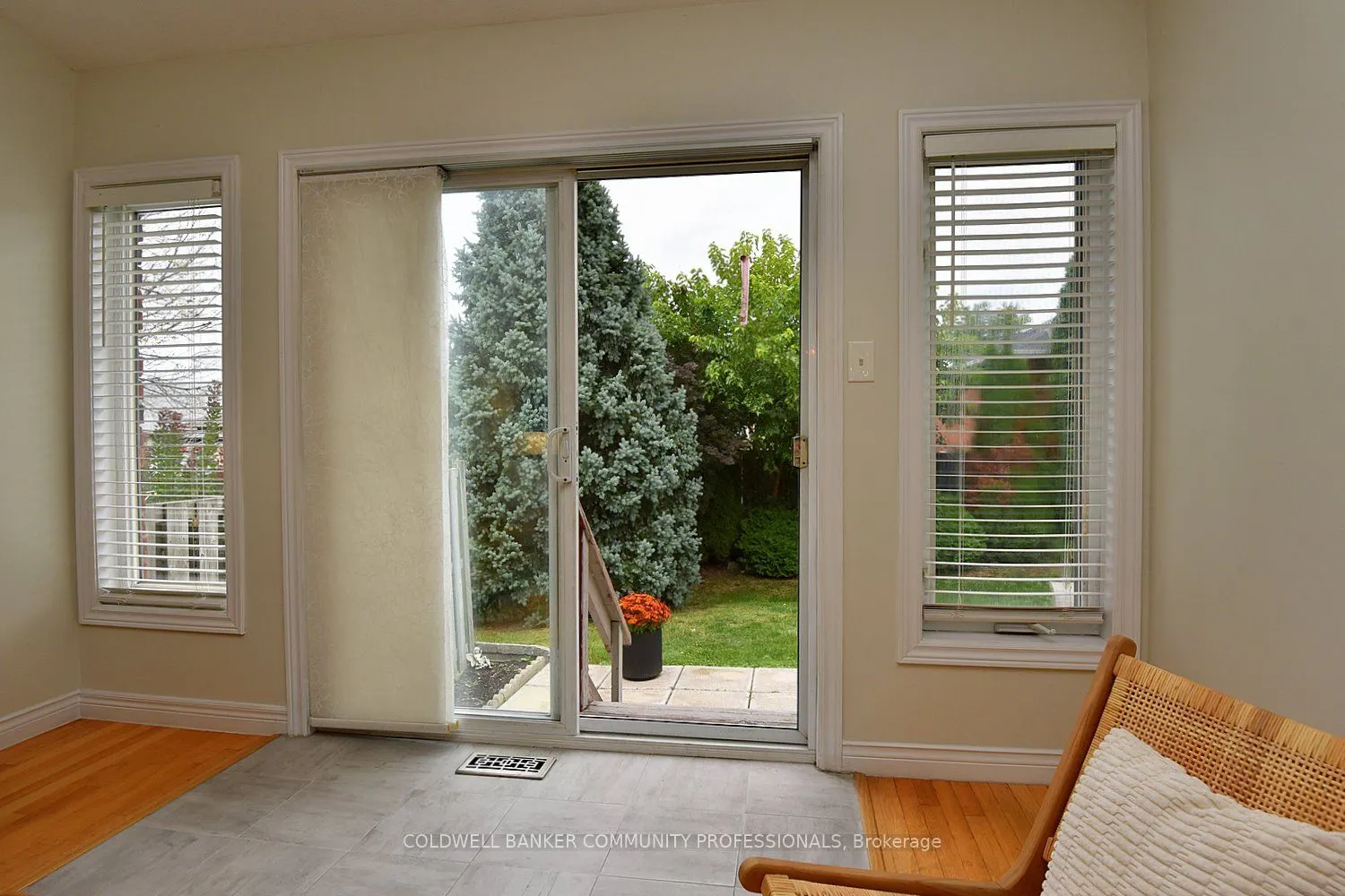 243 Fennell Avenue E, #13