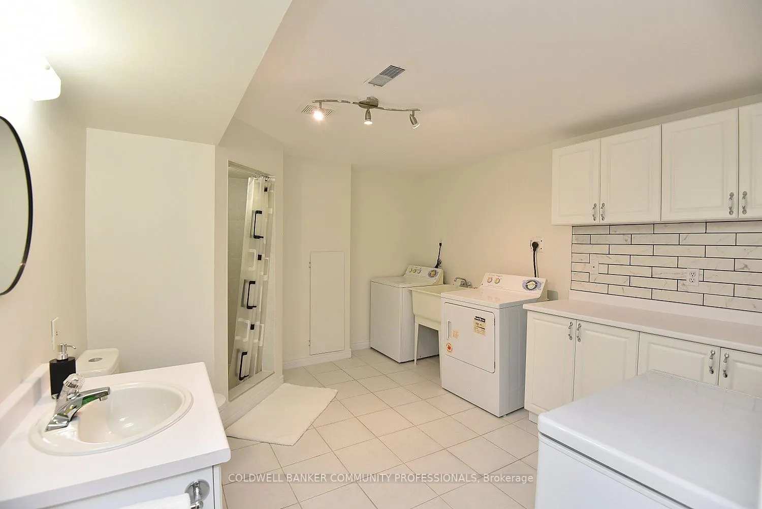 243 Fennell Avenue E, #13