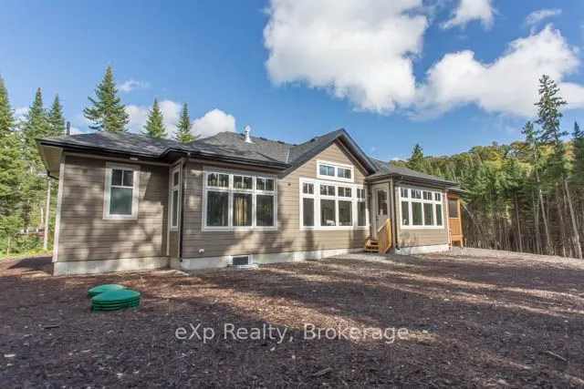 1052 Greensview Drive, #40
