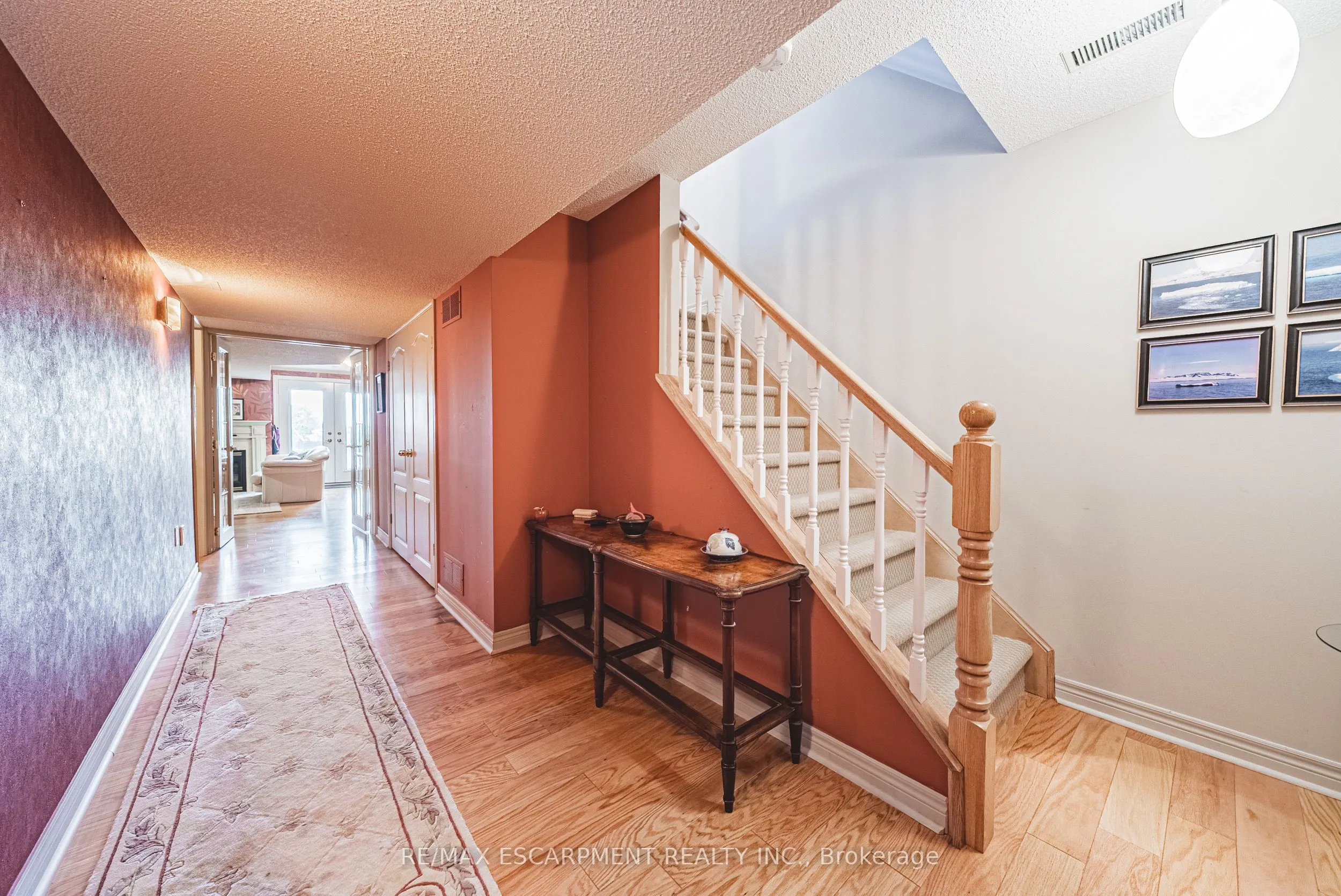 85 EDGEWATER Drive, #6