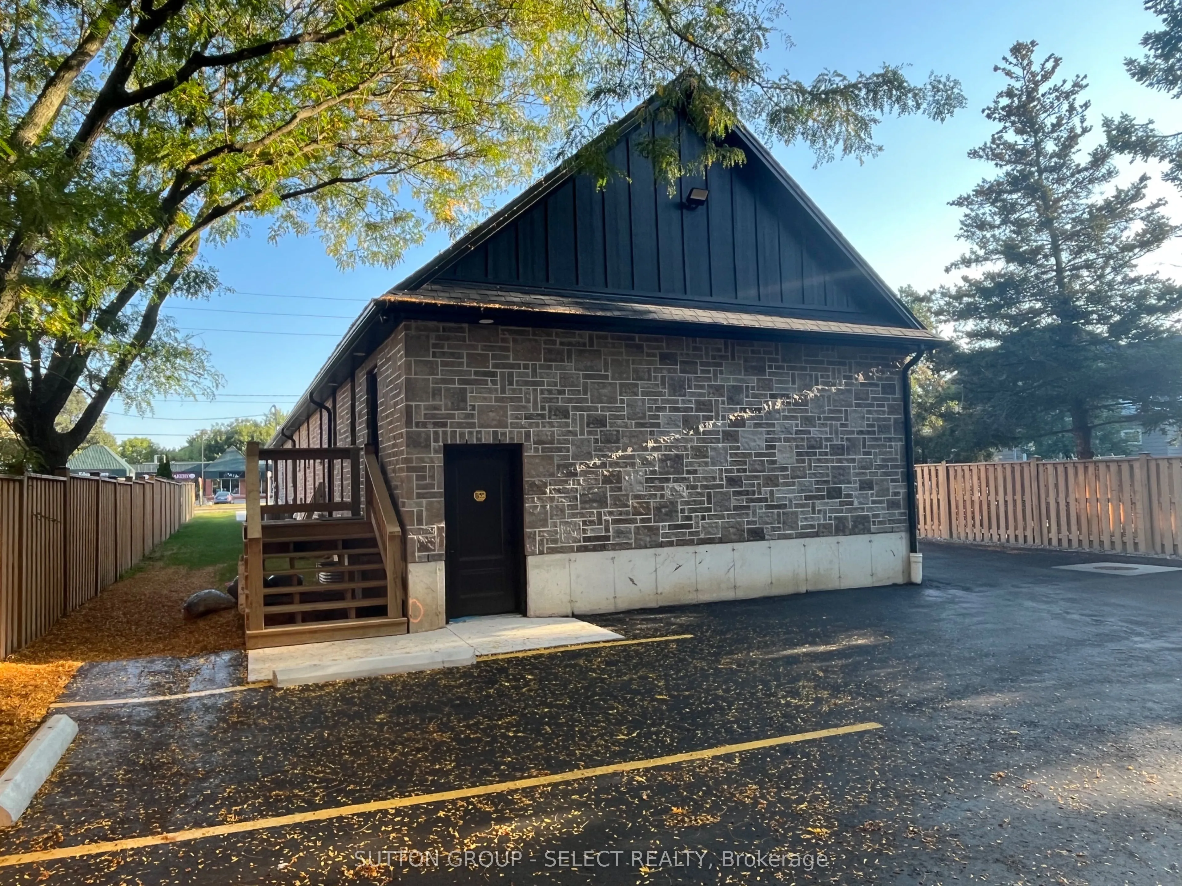 2389 Main Street