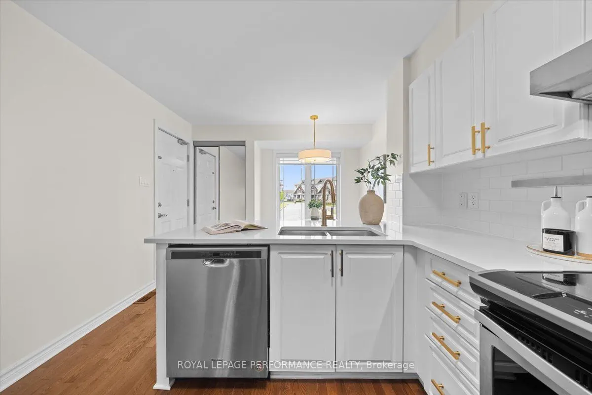 732 Lakeridge Drive, #72