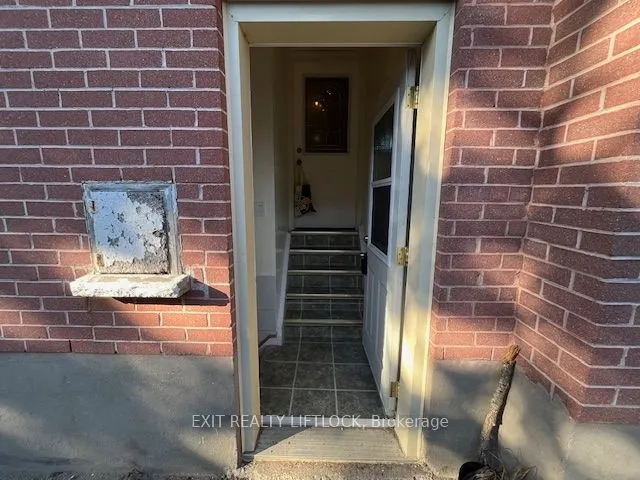 550 Raymond Street