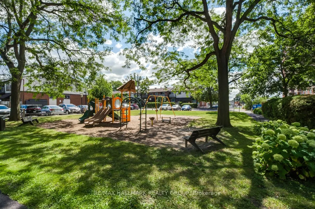 403 Montfort Street, #7