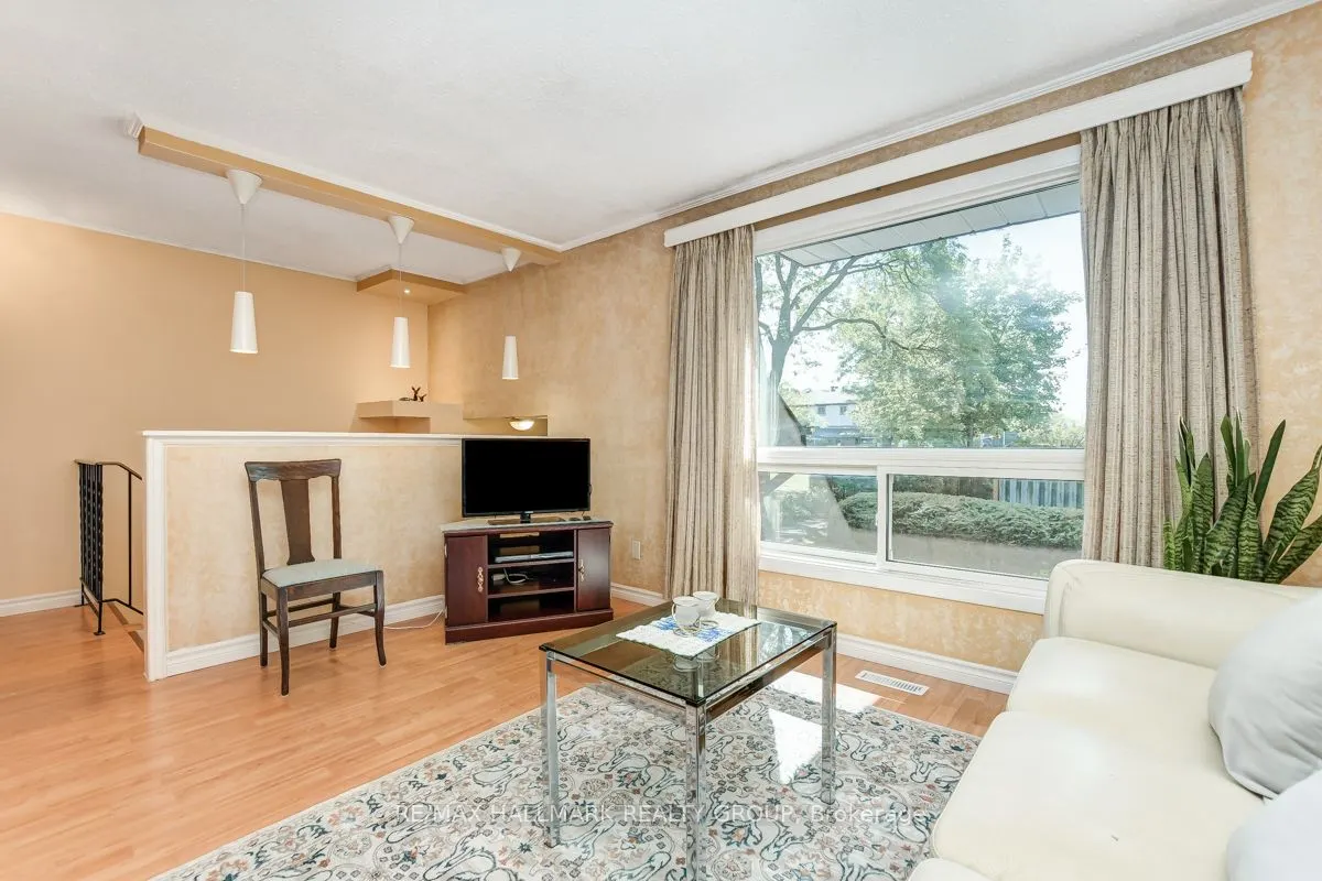 403 Montfort Street, #7