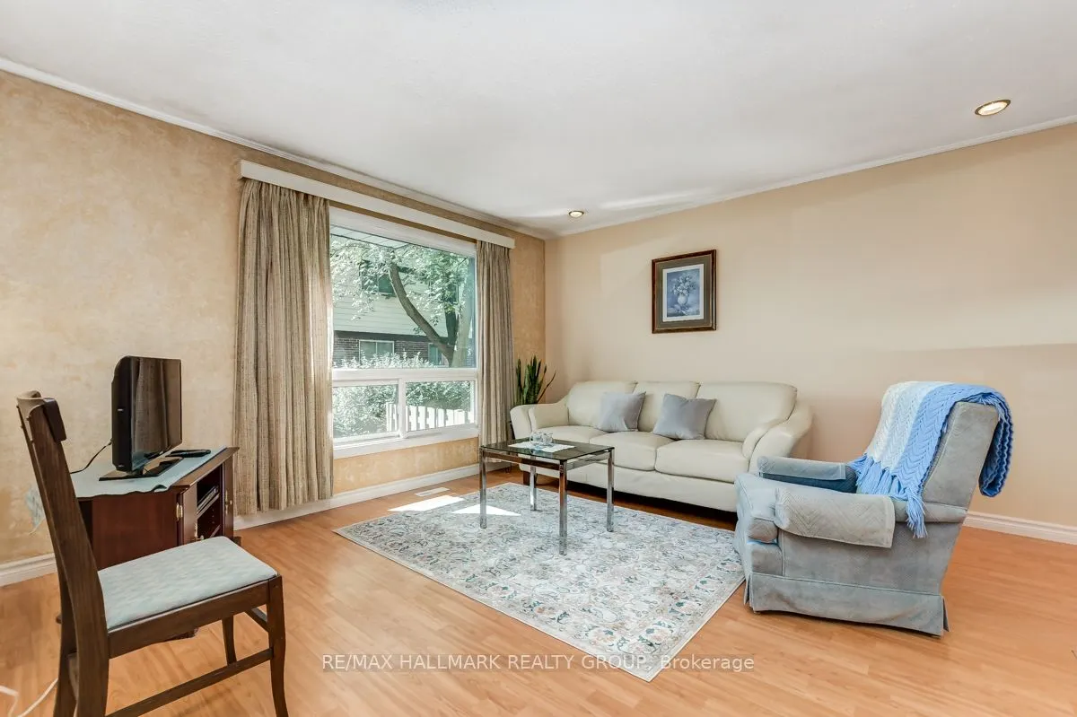403 Montfort Street, #7