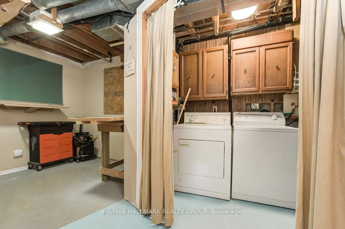 403 Montfort Street, #7