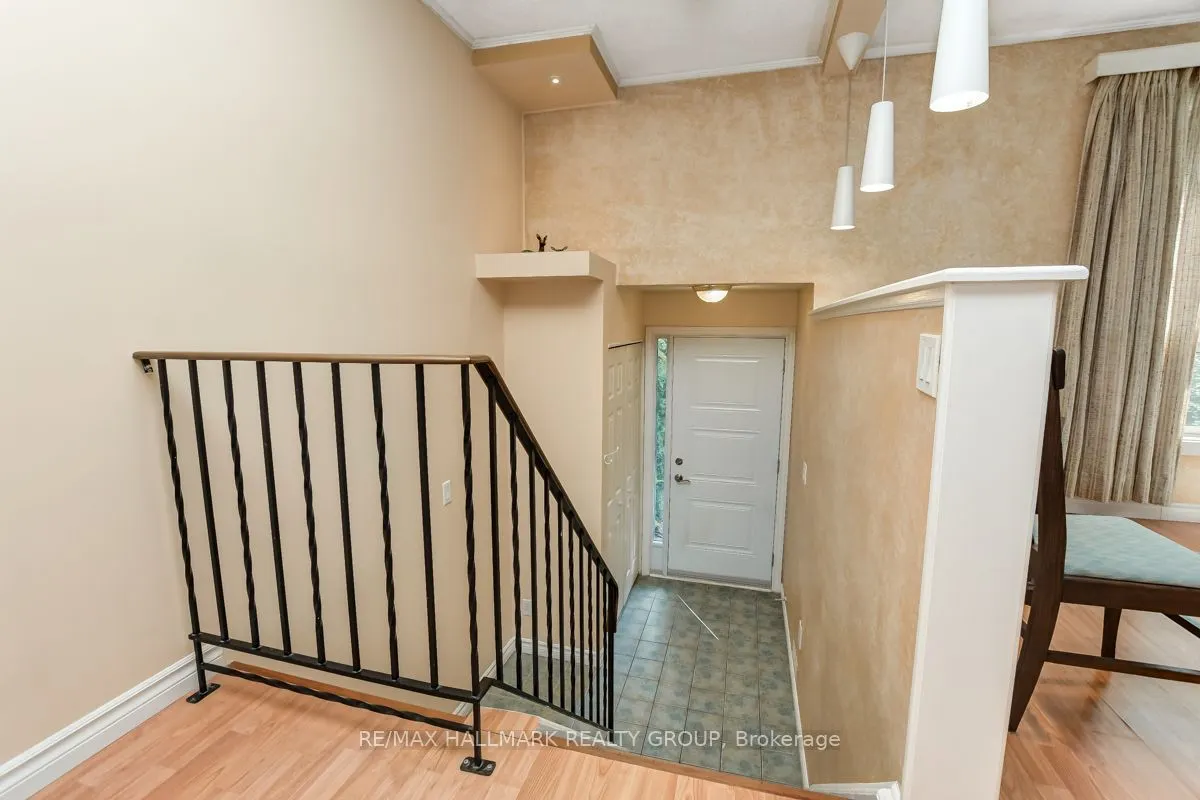 403 Montfort Street, #7