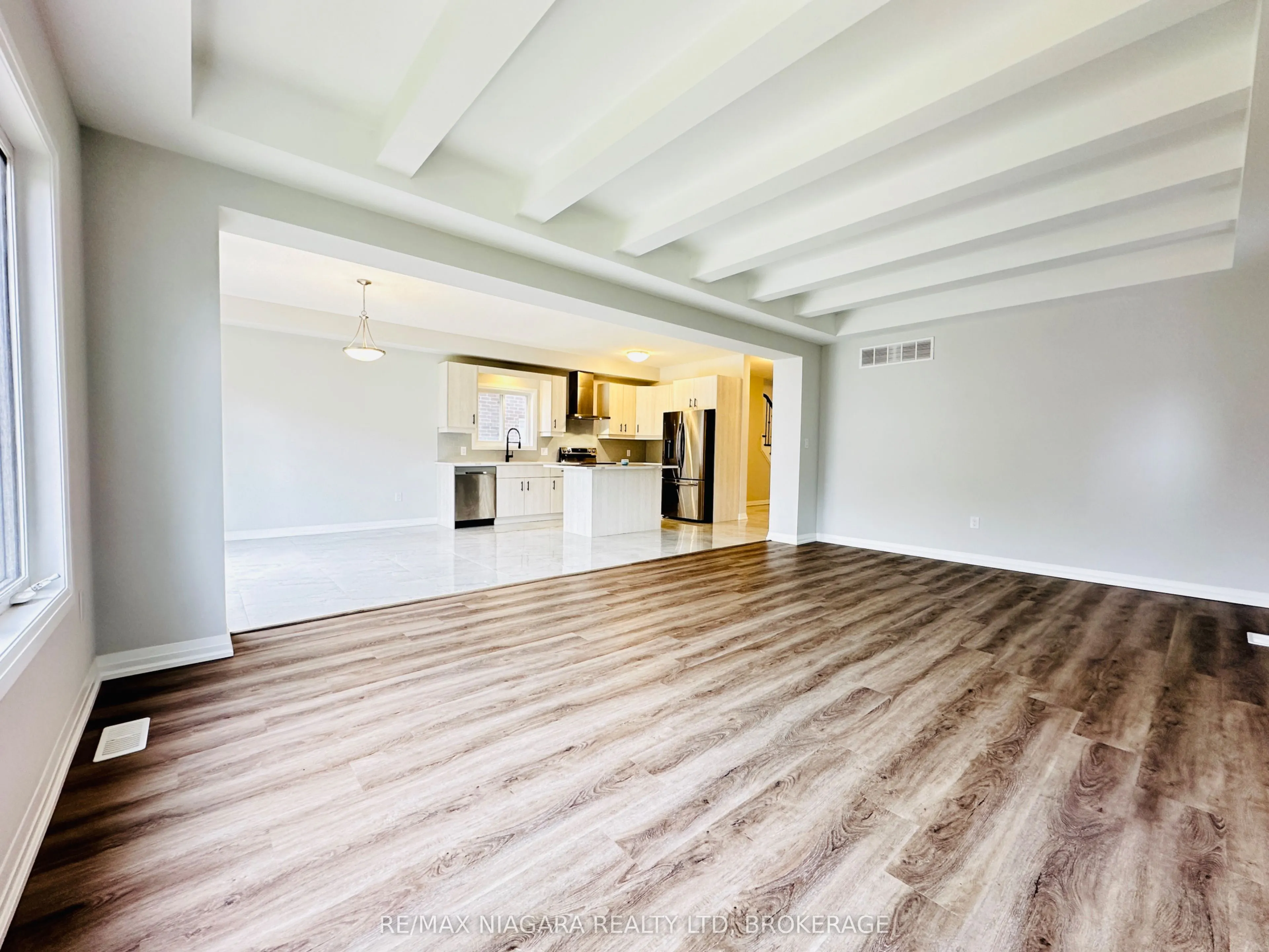 72 Bur Oak Drive