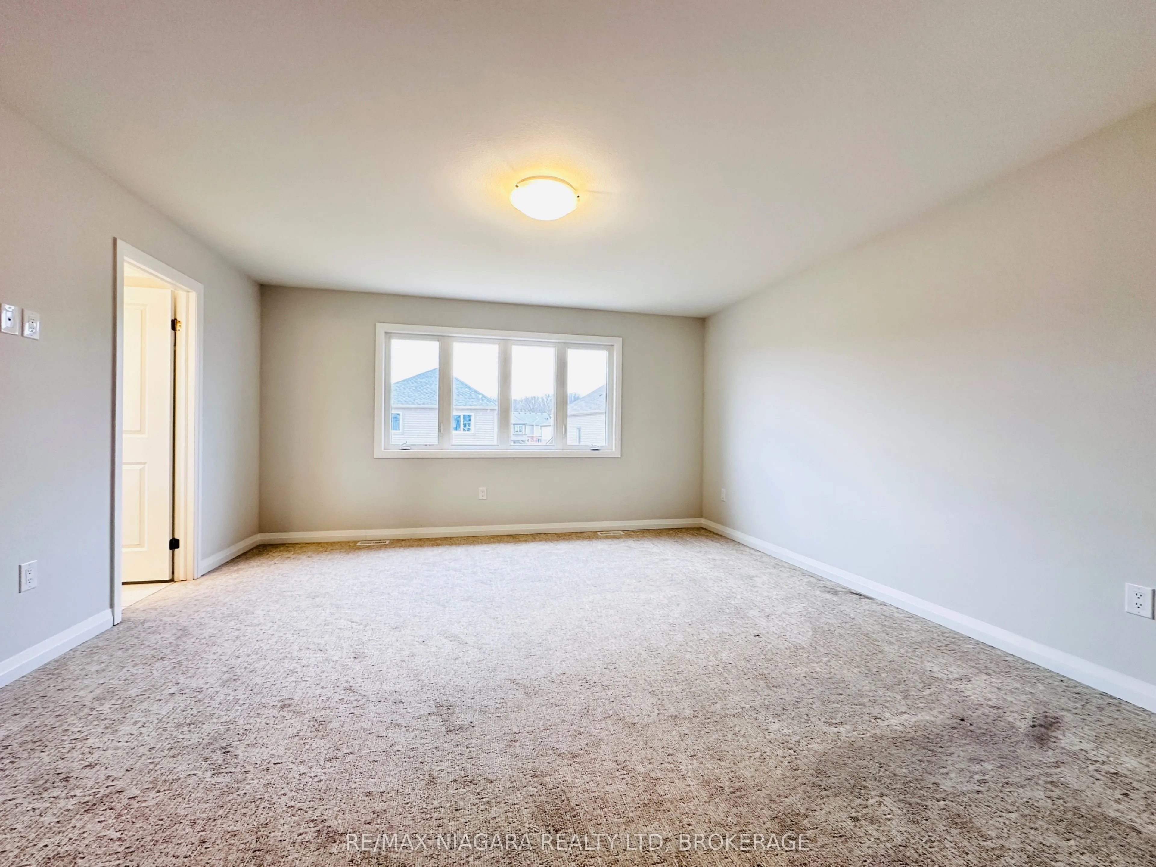 72 Bur Oak Drive