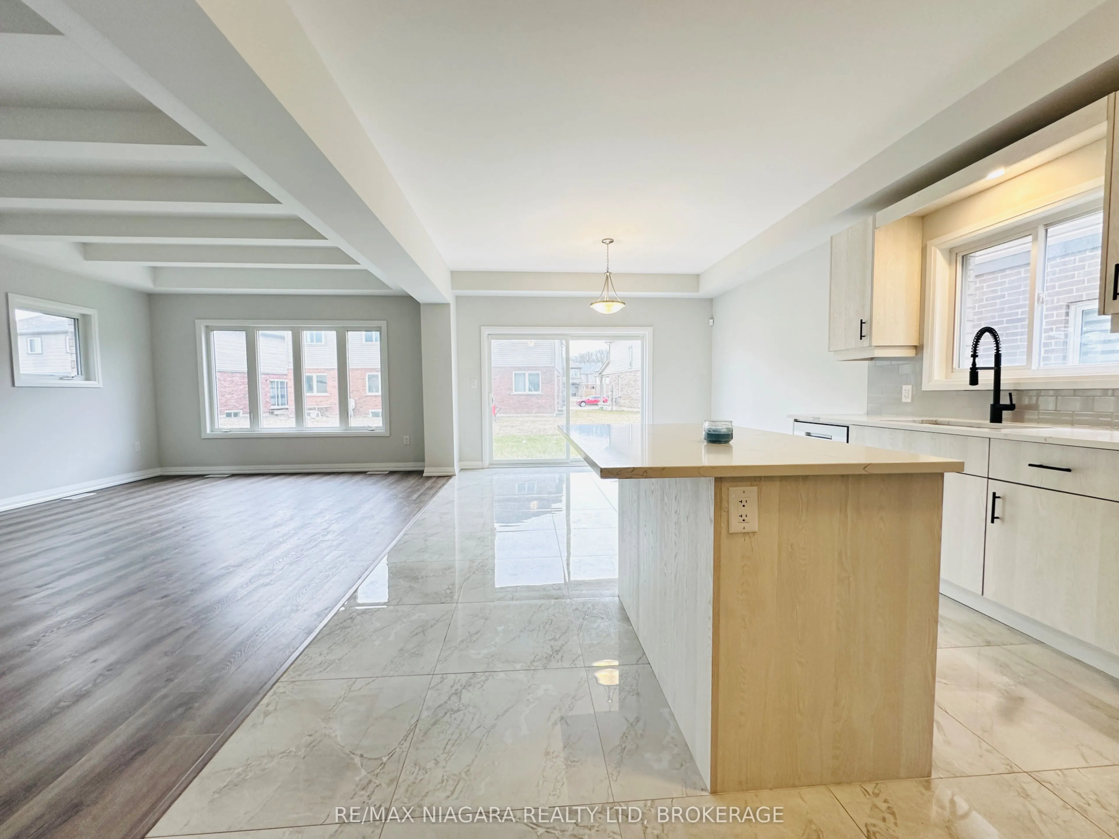 72 Bur Oak Drive