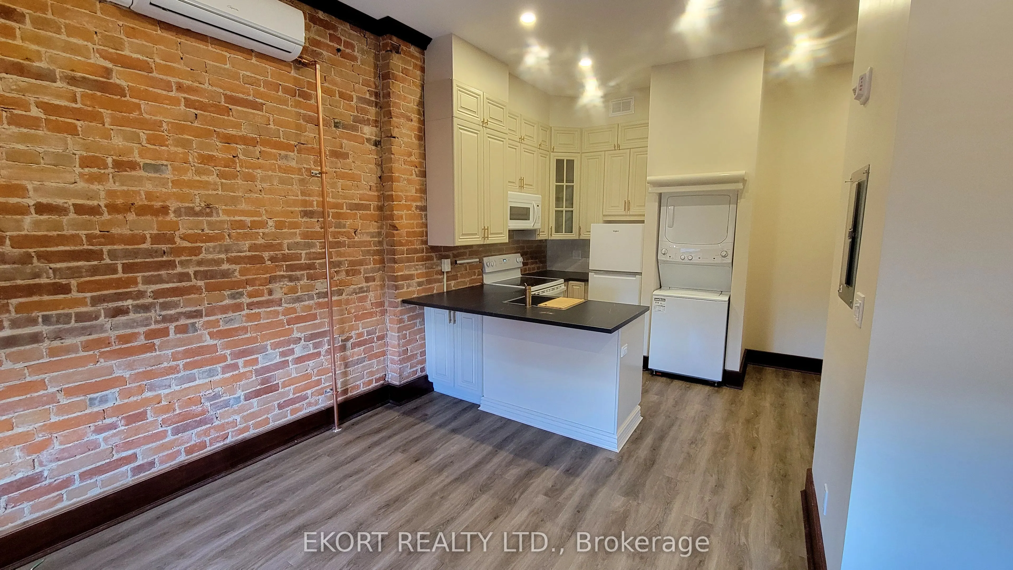 249-253 Front Street
