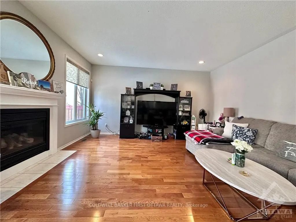 103 COLUMBIA Avenue