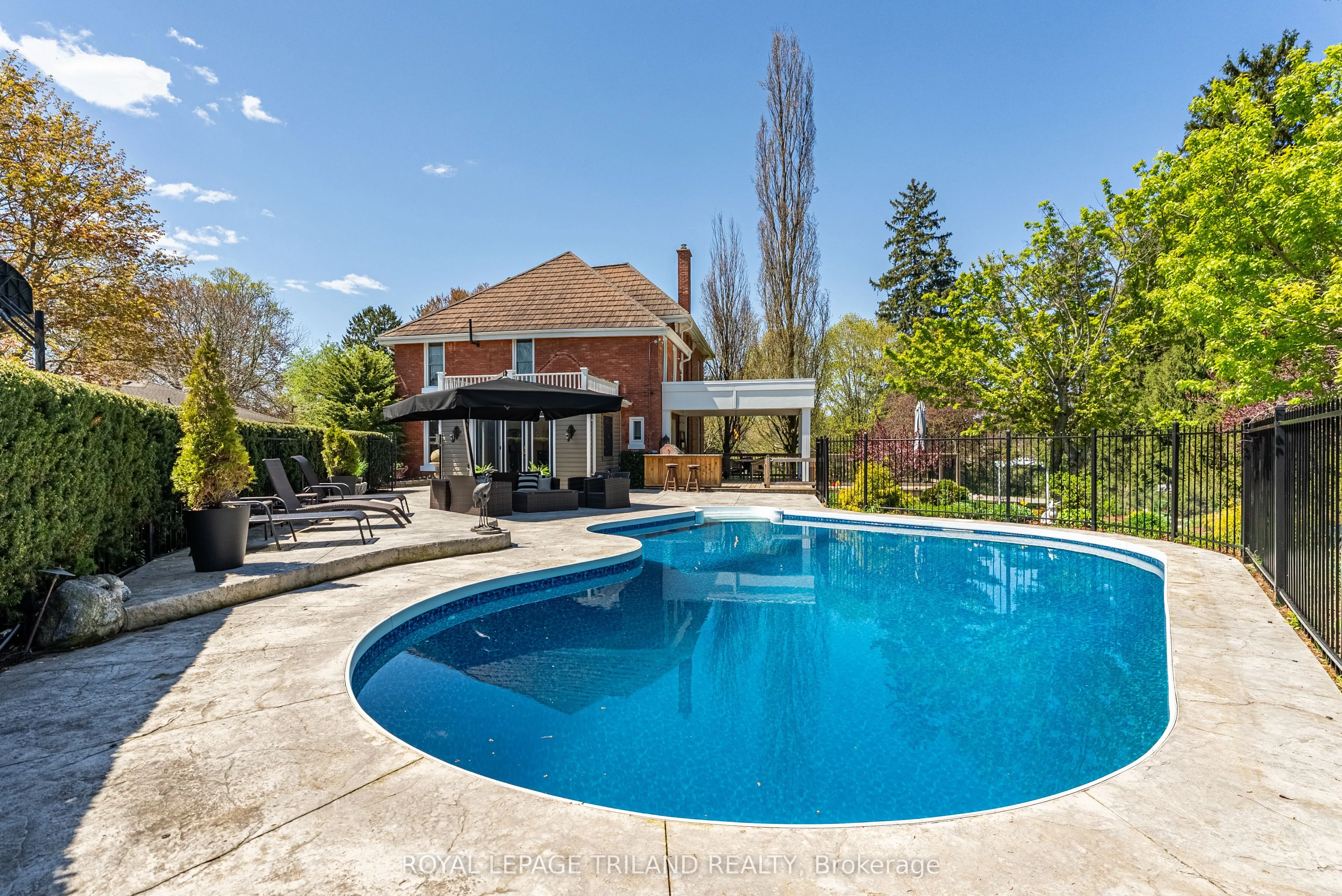 6058 STONE CHURCH Road