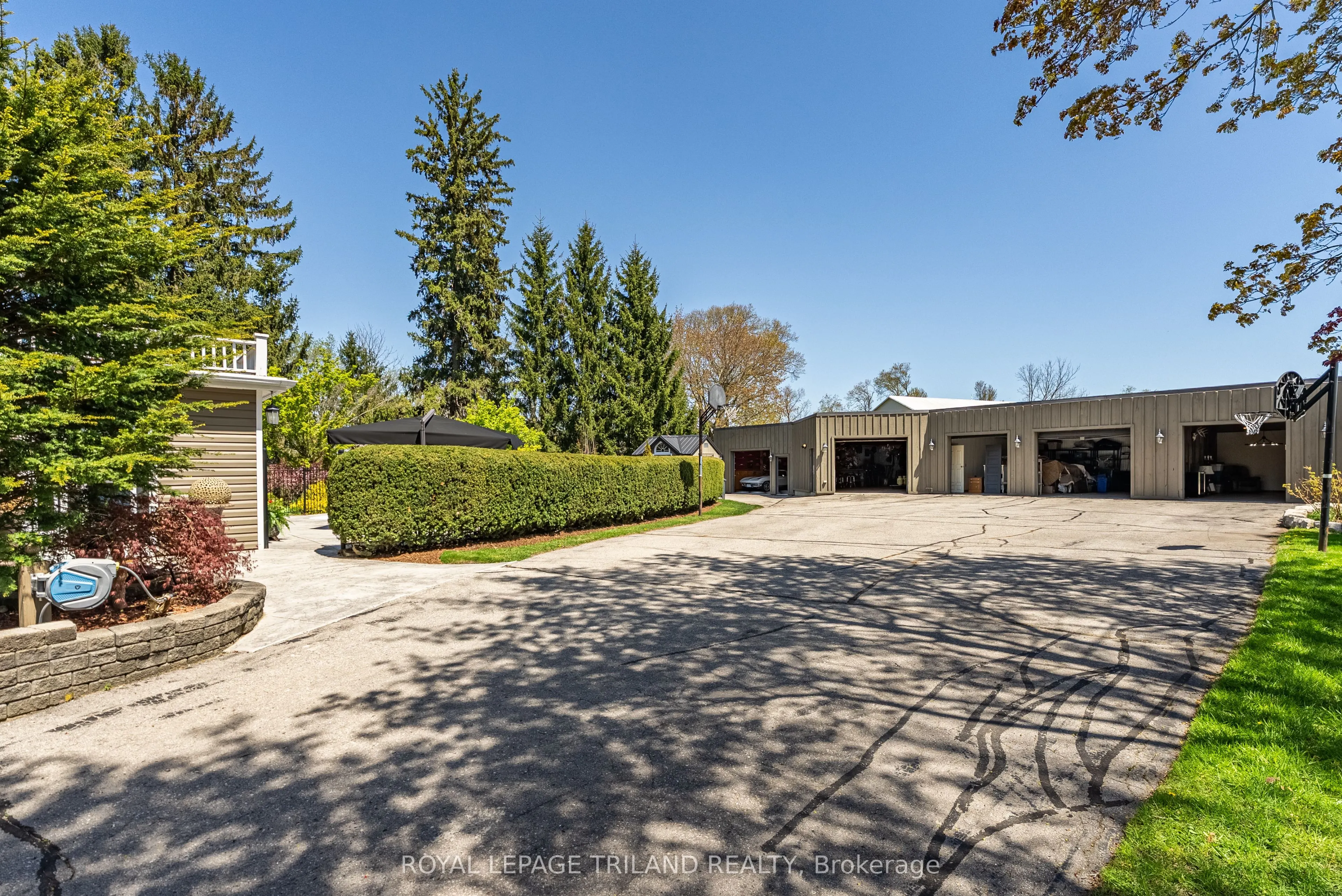 6058 STONE CHURCH Road