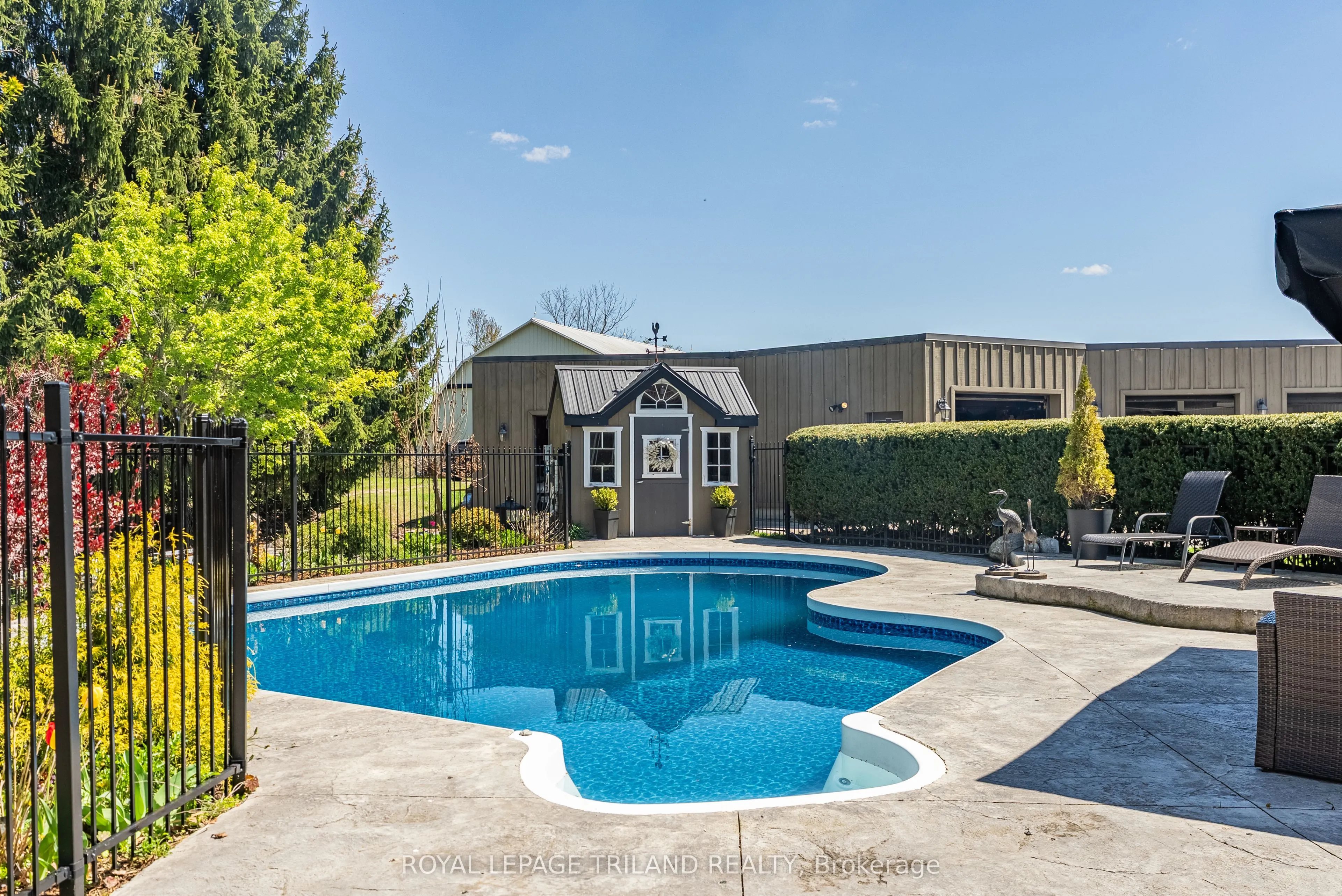 6058 STONE CHURCH Road