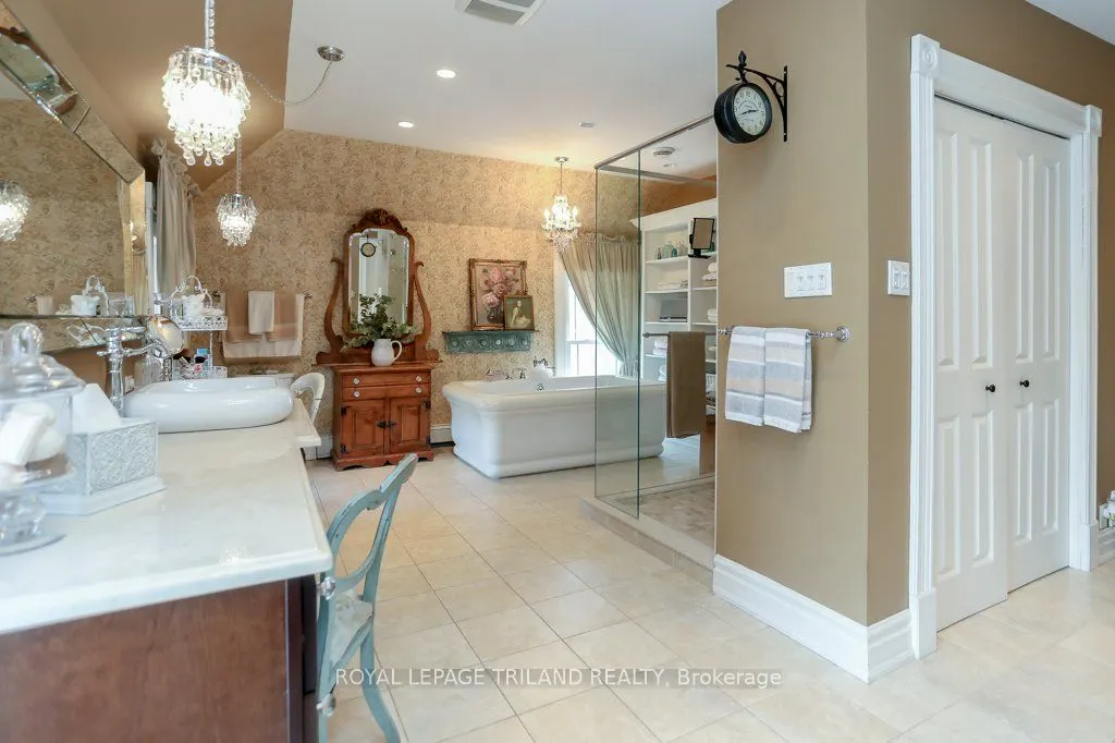6058 STONE CHURCH Road