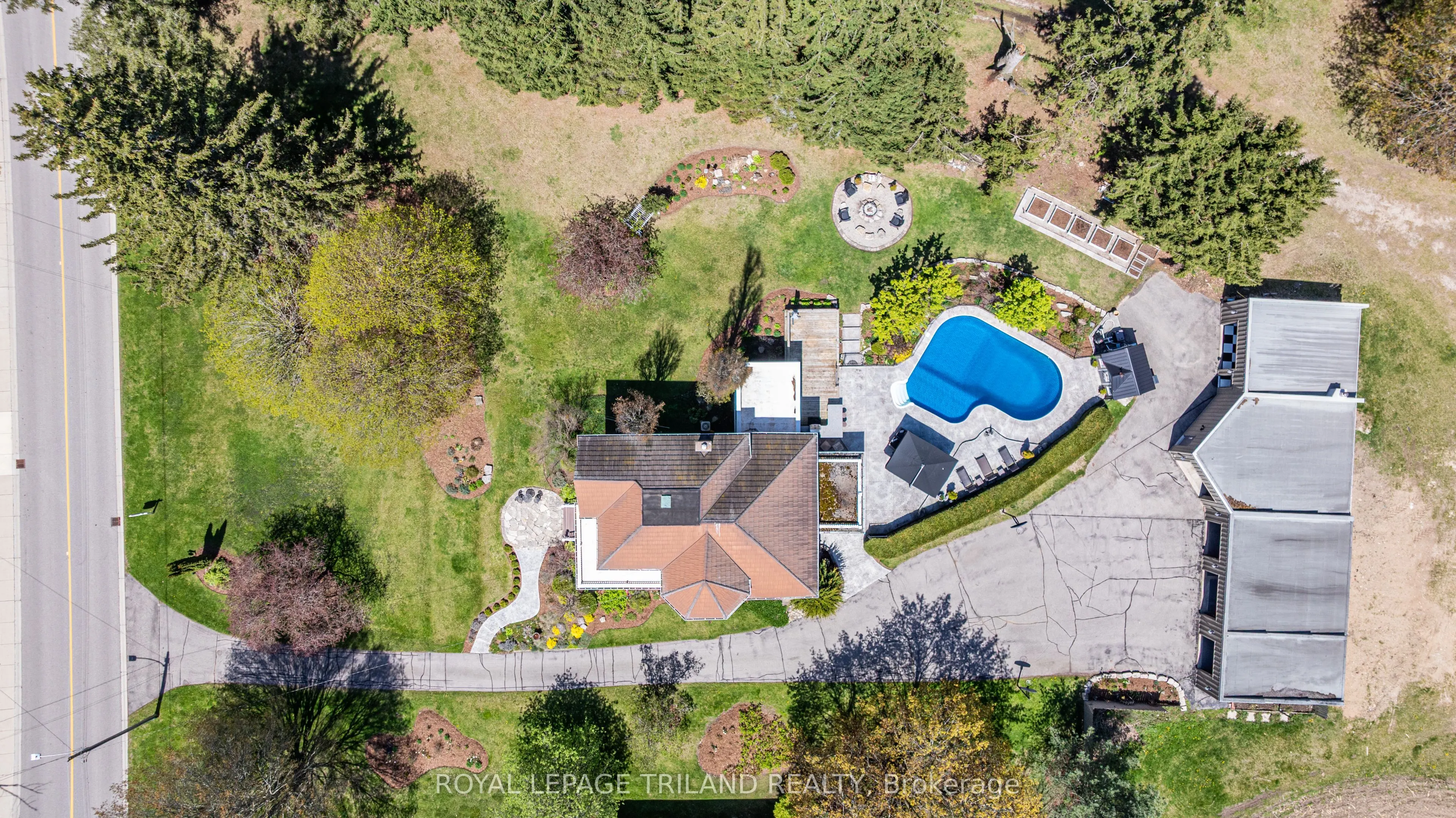 6058 STONE CHURCH Road