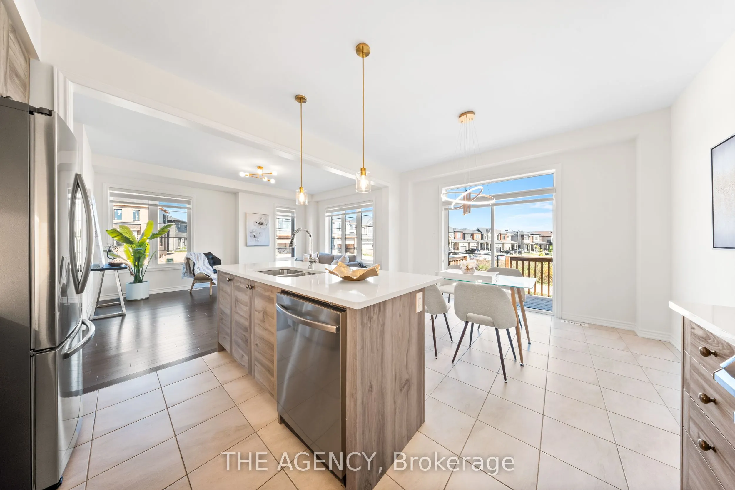 1 Bee Crescent