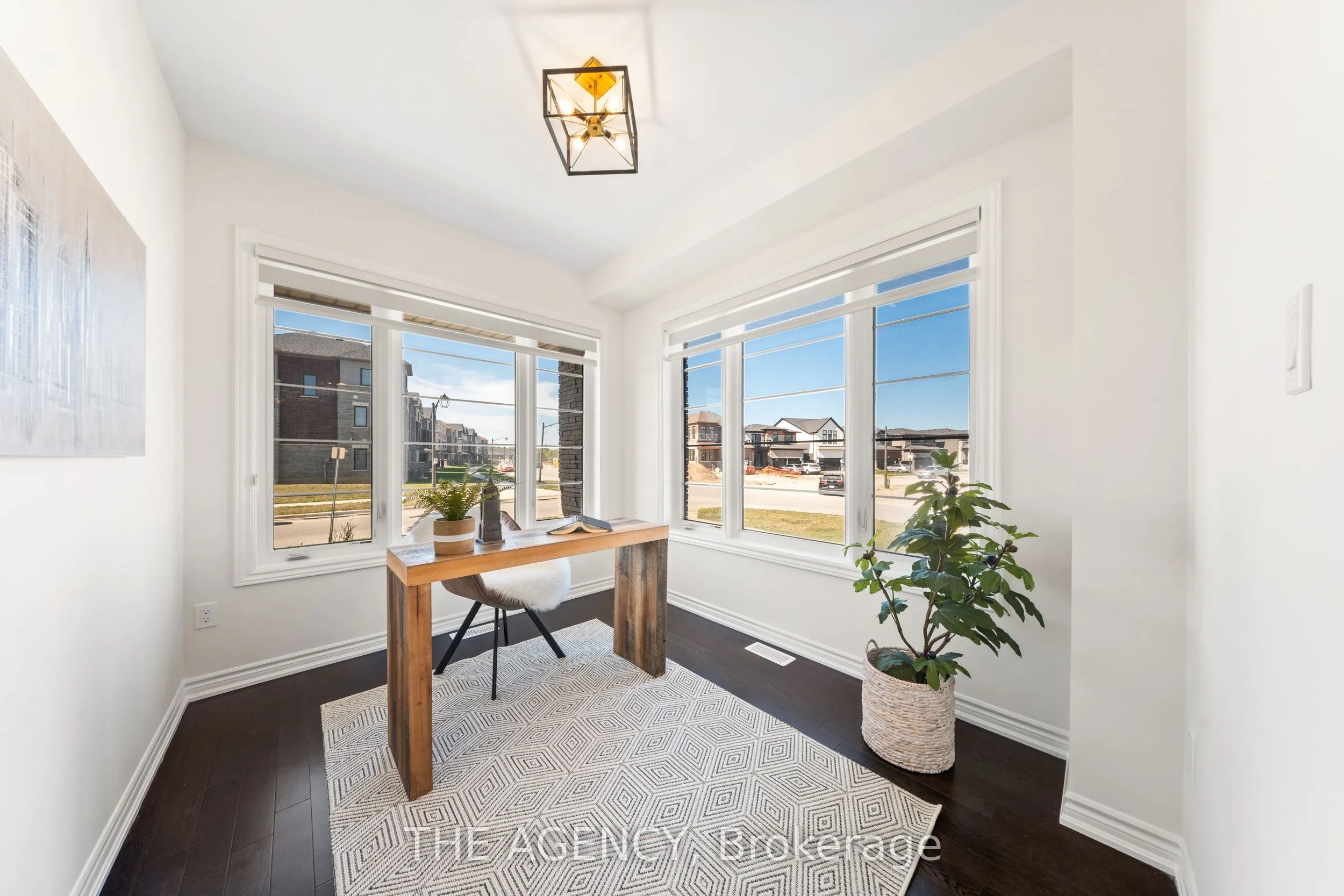 1 Bee Crescent