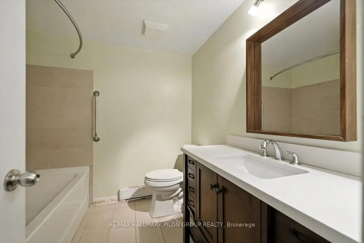 6748 Jeanne D'arc Boulevard, #A