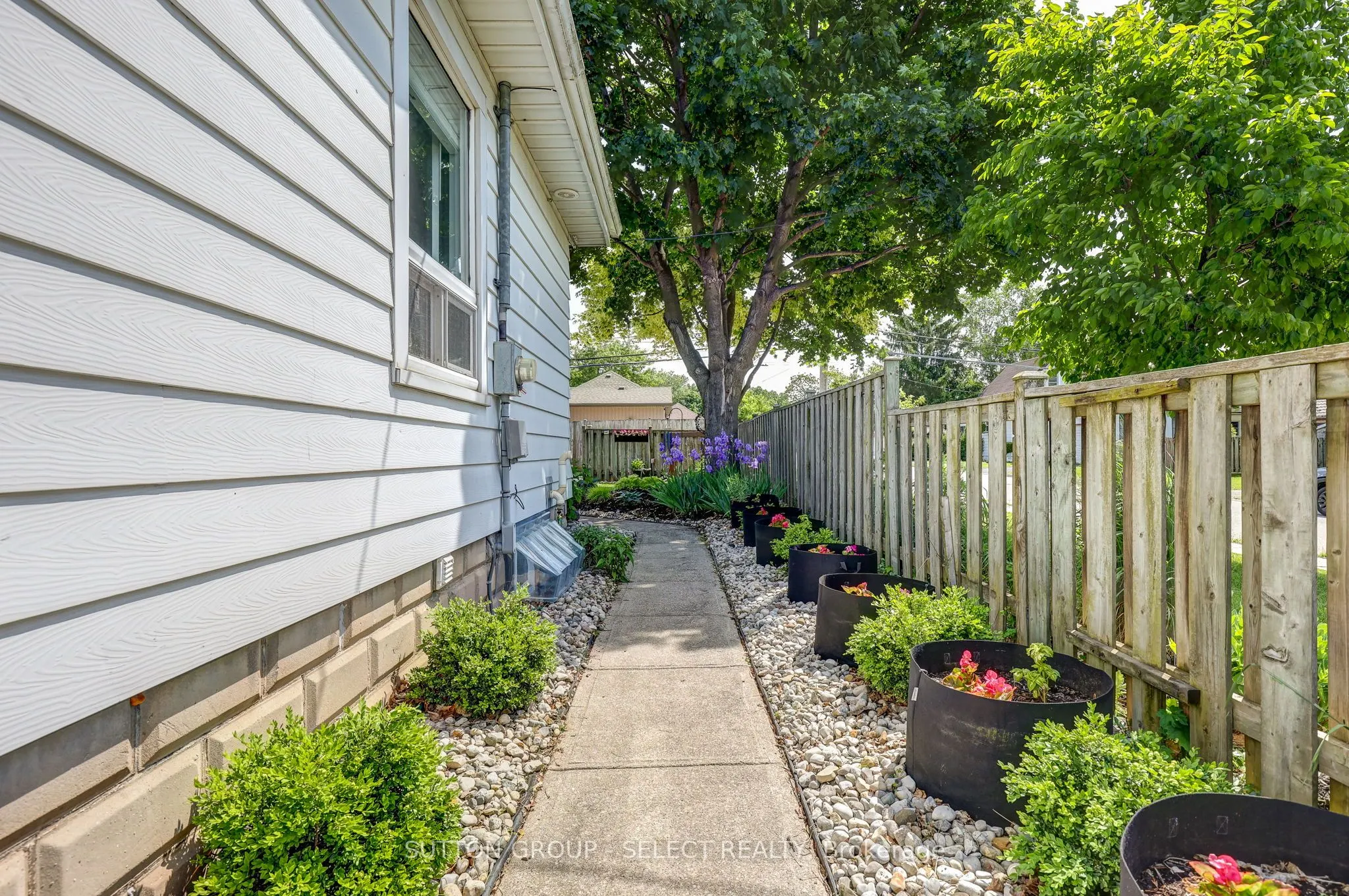 126 Brisbin Street