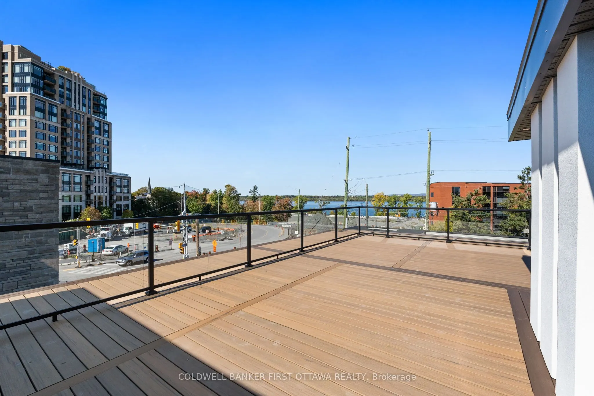 884 BYRON Avenue, #A