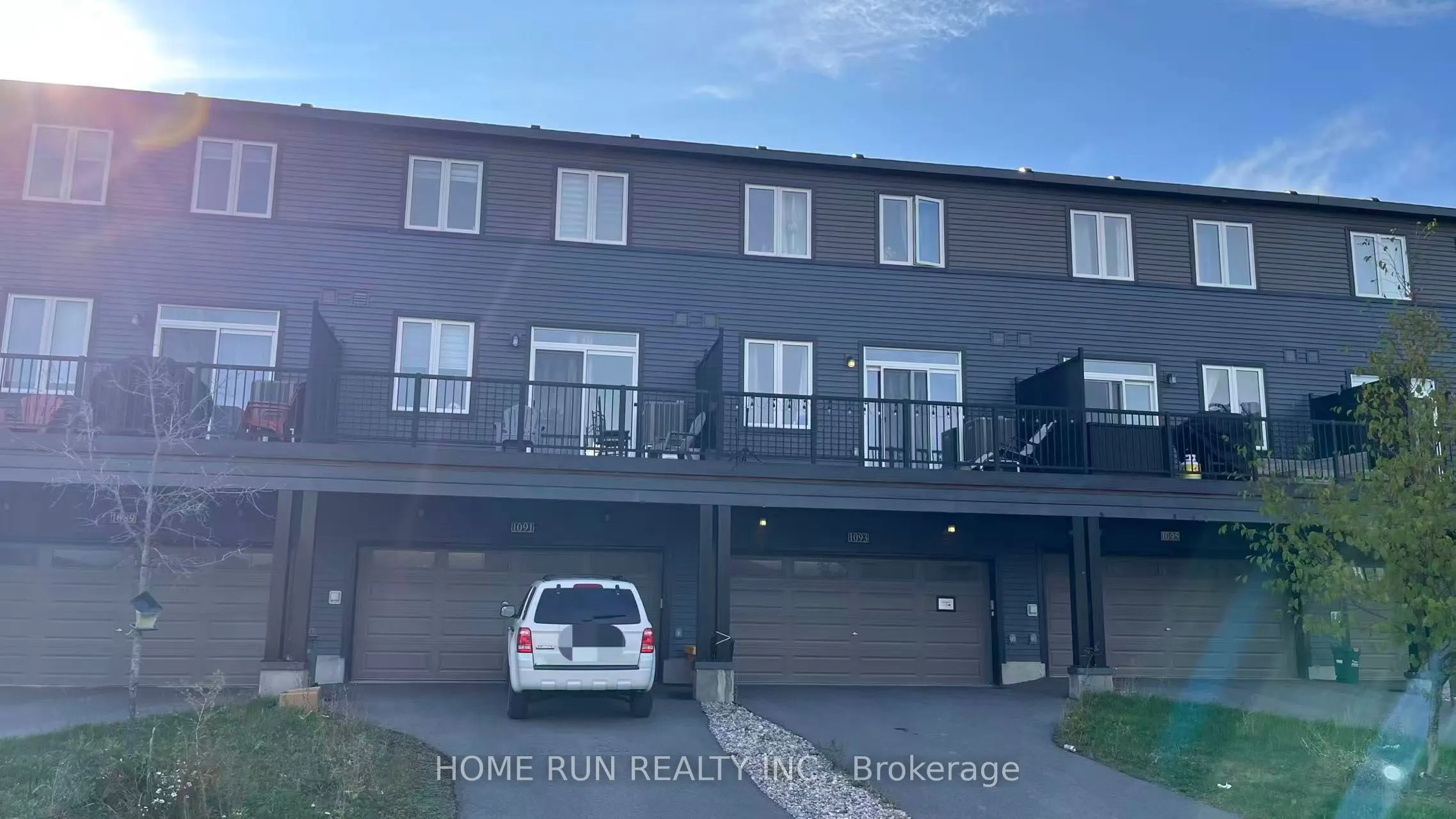 1091 SPEEDVALE Court