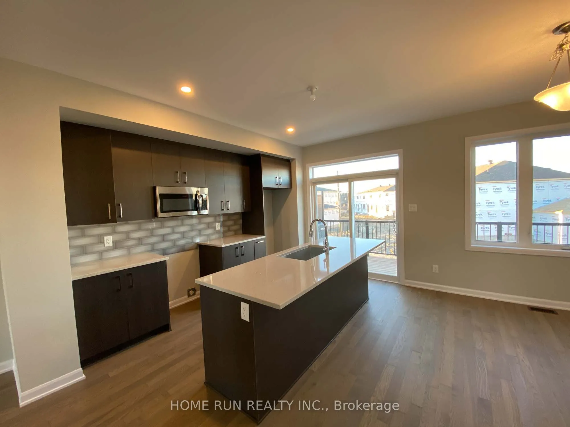 1091 SPEEDVALE Court