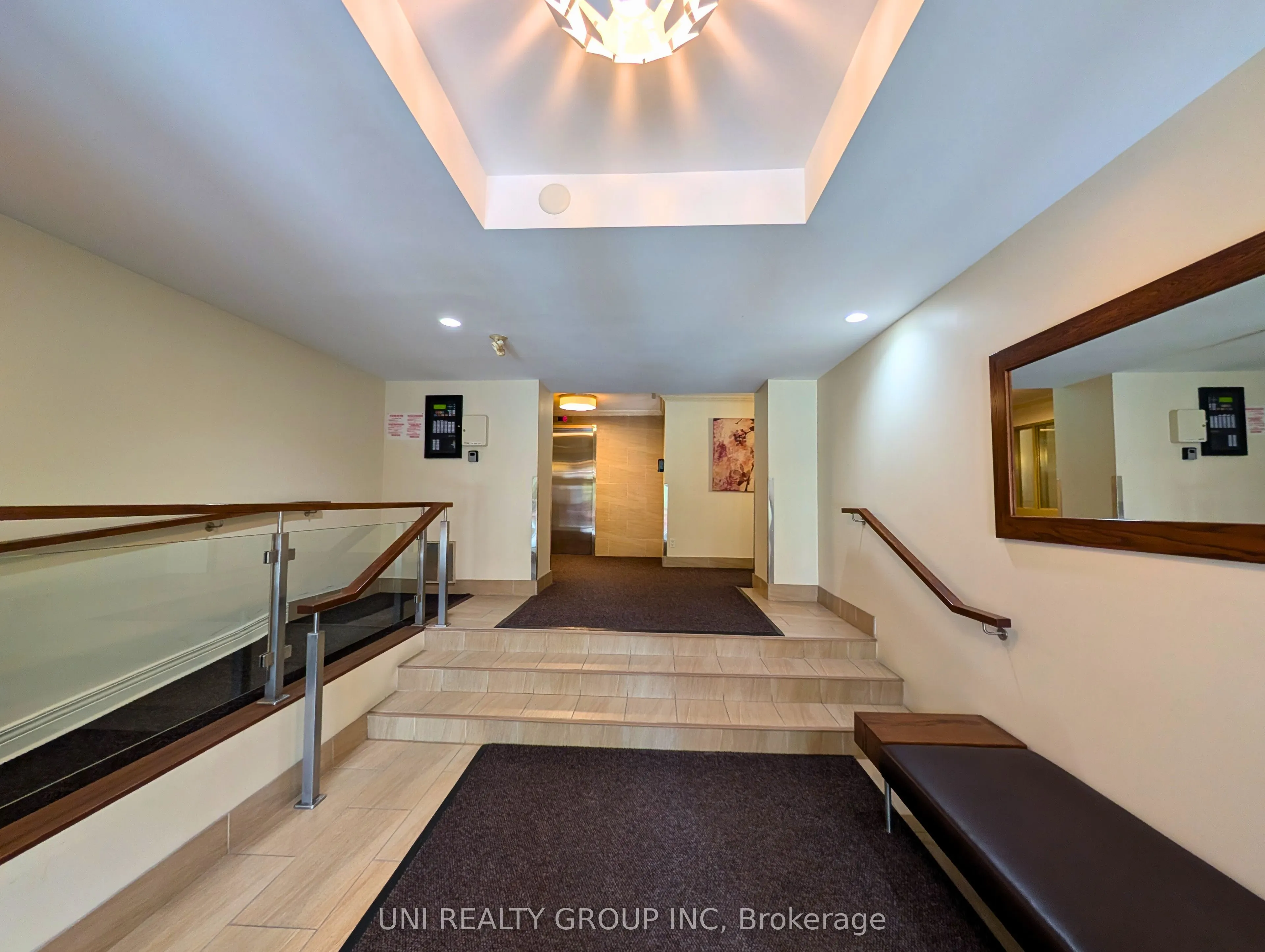 959 NORTH RIVER Road, #109