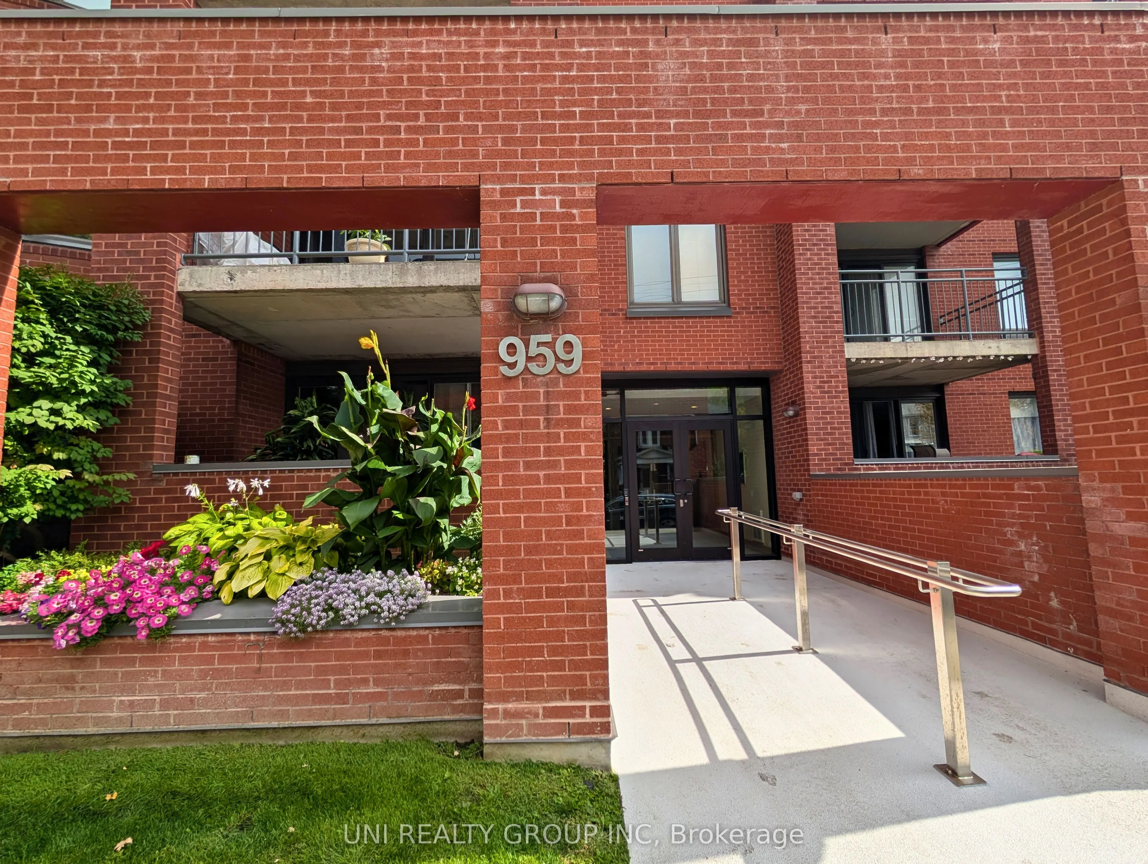 959 NORTH RIVER Road, #109