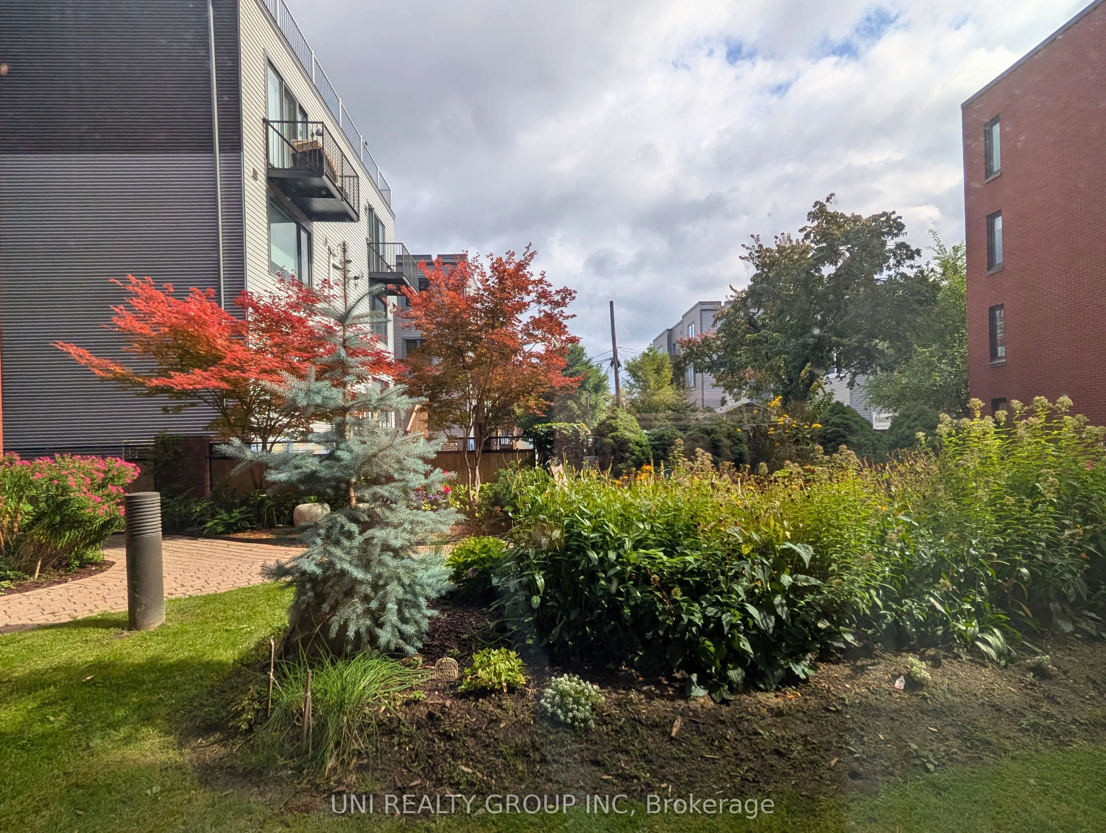 959 NORTH RIVER Road, #109