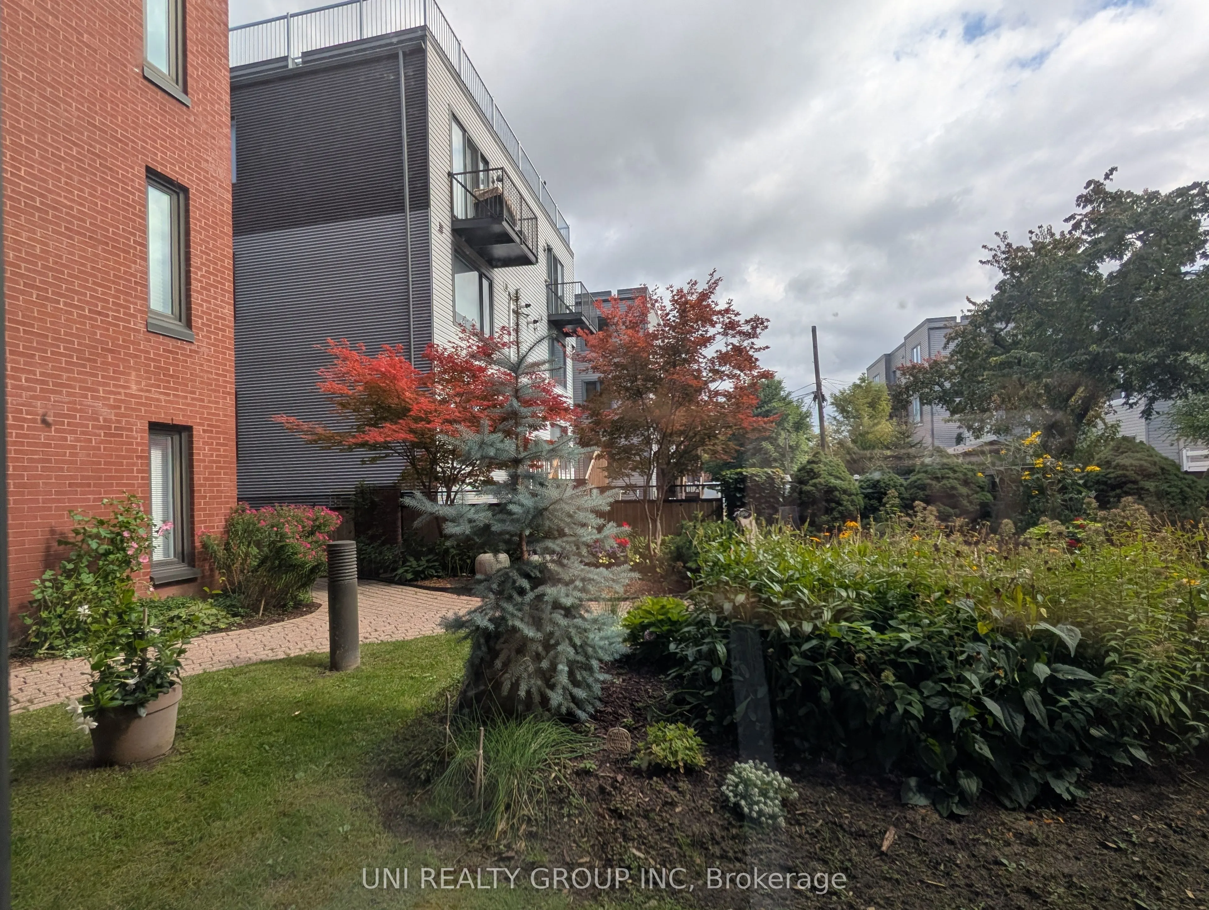 959 NORTH RIVER Road, #109